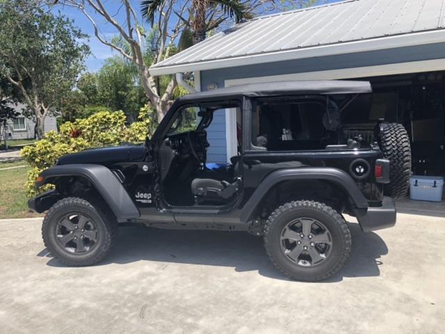 Jeep Wrangler JL 2 Door JL Sport ONLY - Let's see them! 1B03B1DA-C42A-4E78-BFC2-1EC484F928B9