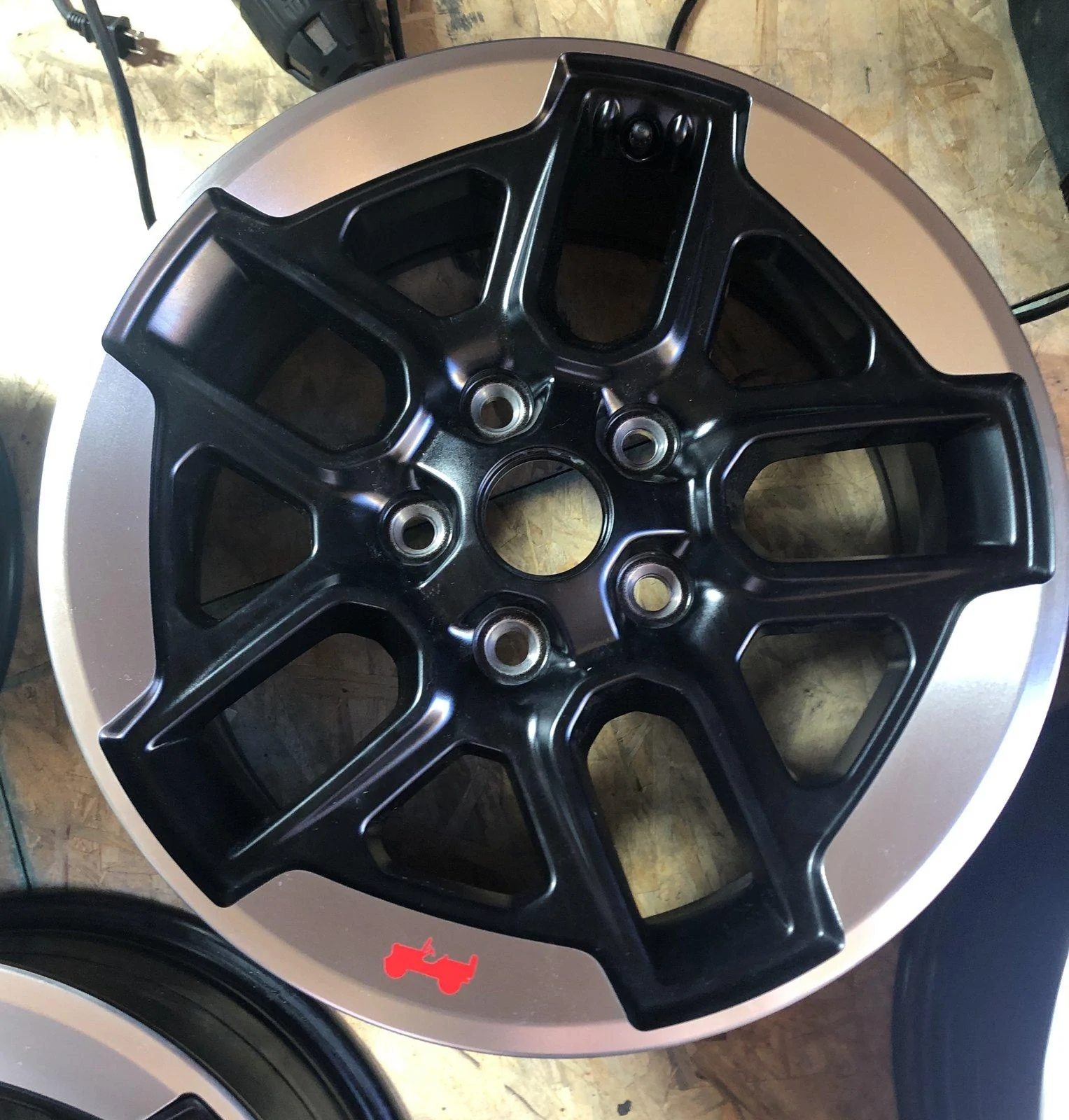 Jeep Wrangler JL 2020 JLUR upgraded wheels BCD8A08E-CB2B-428A-8154-F06F7165F19F