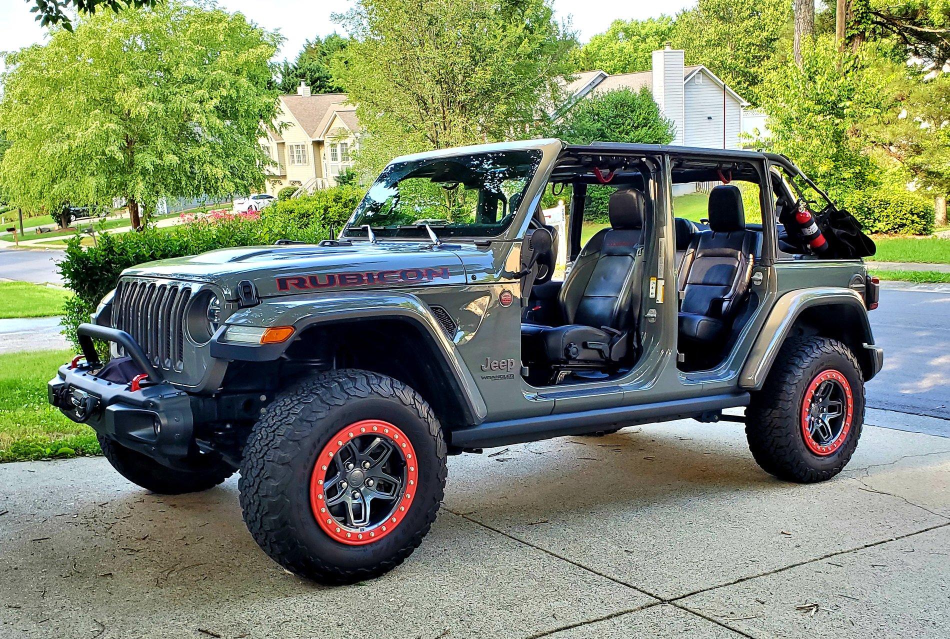 Jeep Wrangler JL Wheels with removable rash rings 20200530_174510