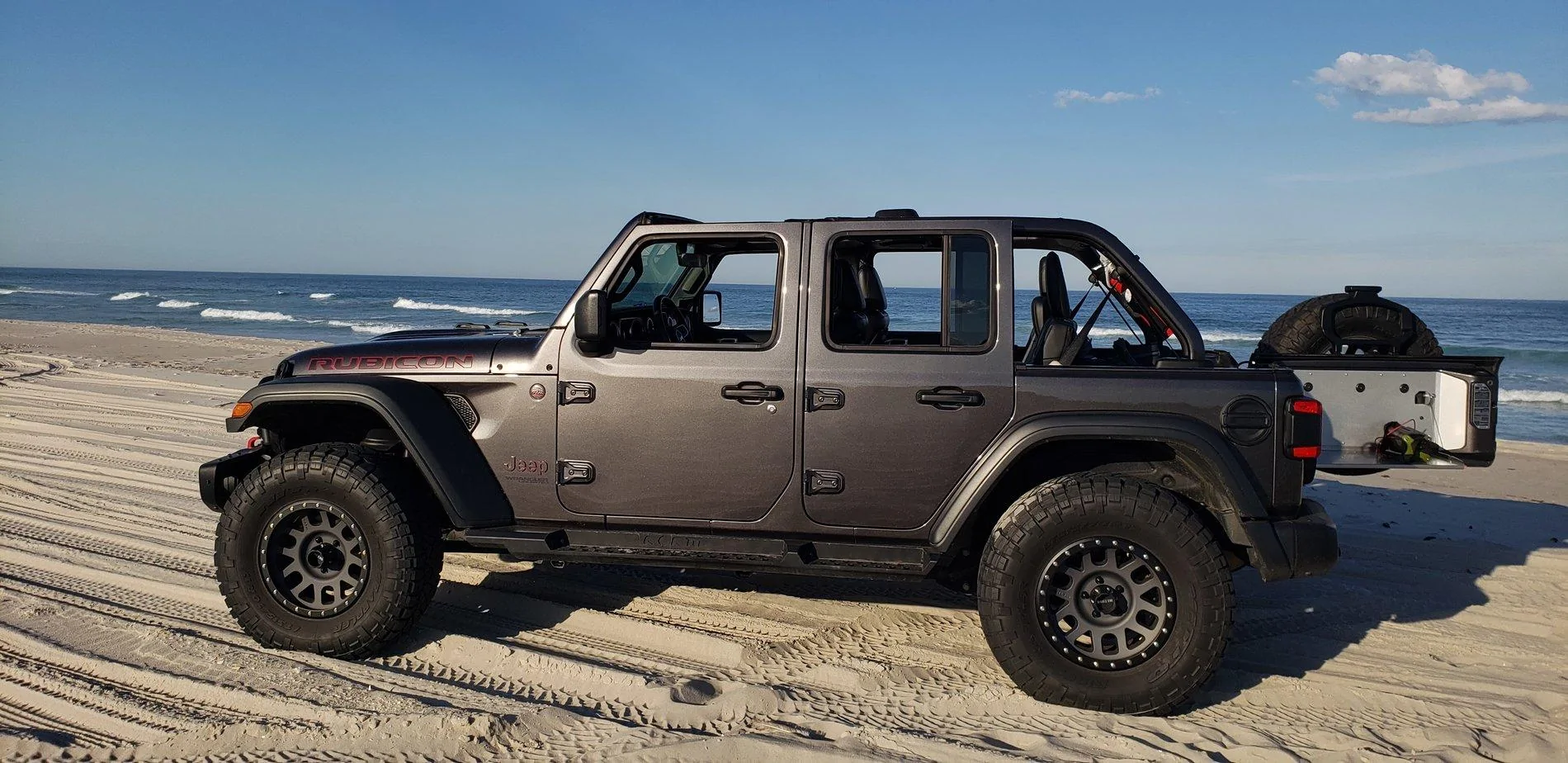 Jeep Wrangler JL JL Rubicon on Method Wheels...let's see em! 20200530_184313