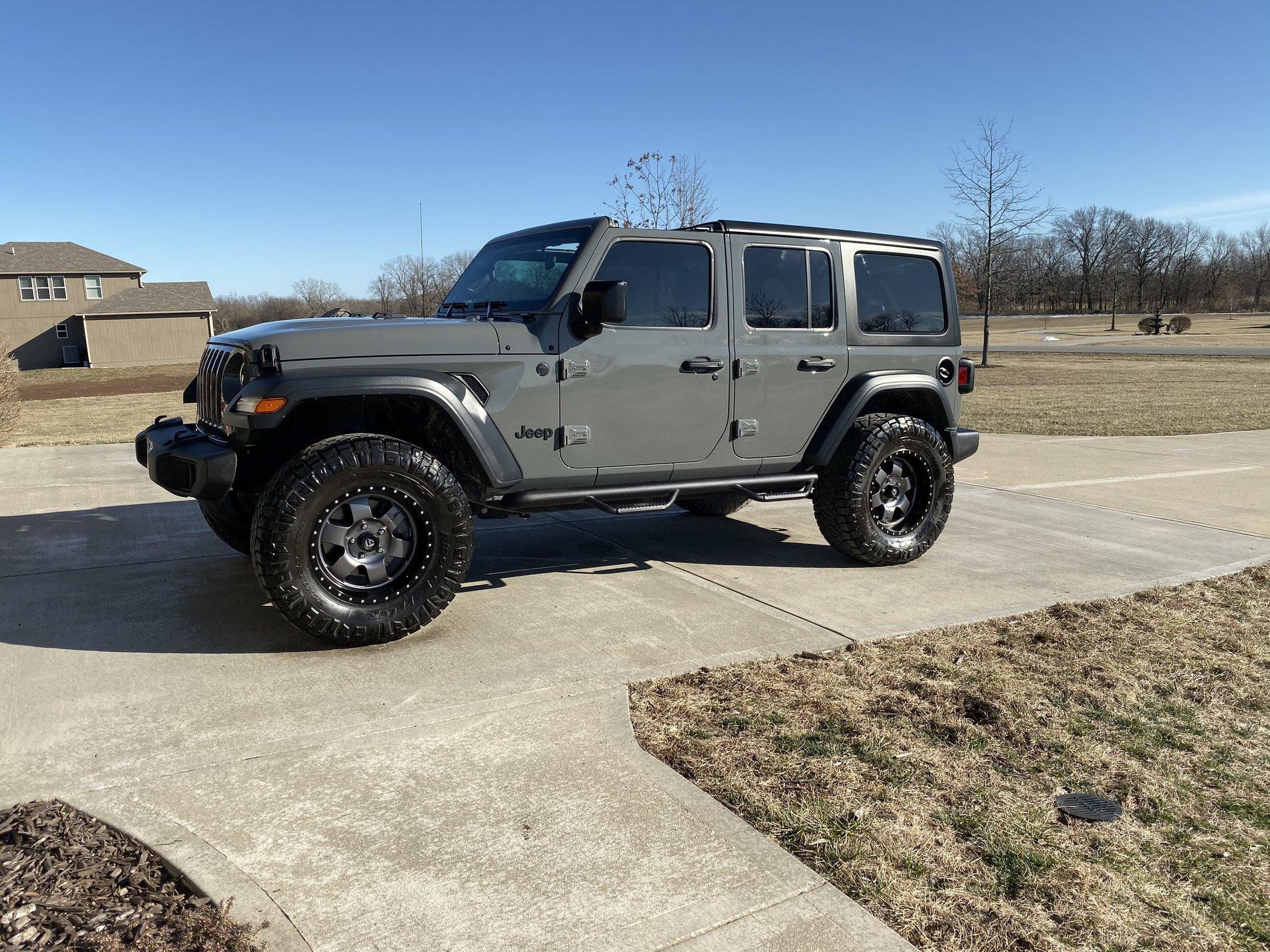 Jeep Wrangler JL Pic request - sting gray w aev pintler 26B646A3-4824-4D85-8D48-BDFF144E6FCA