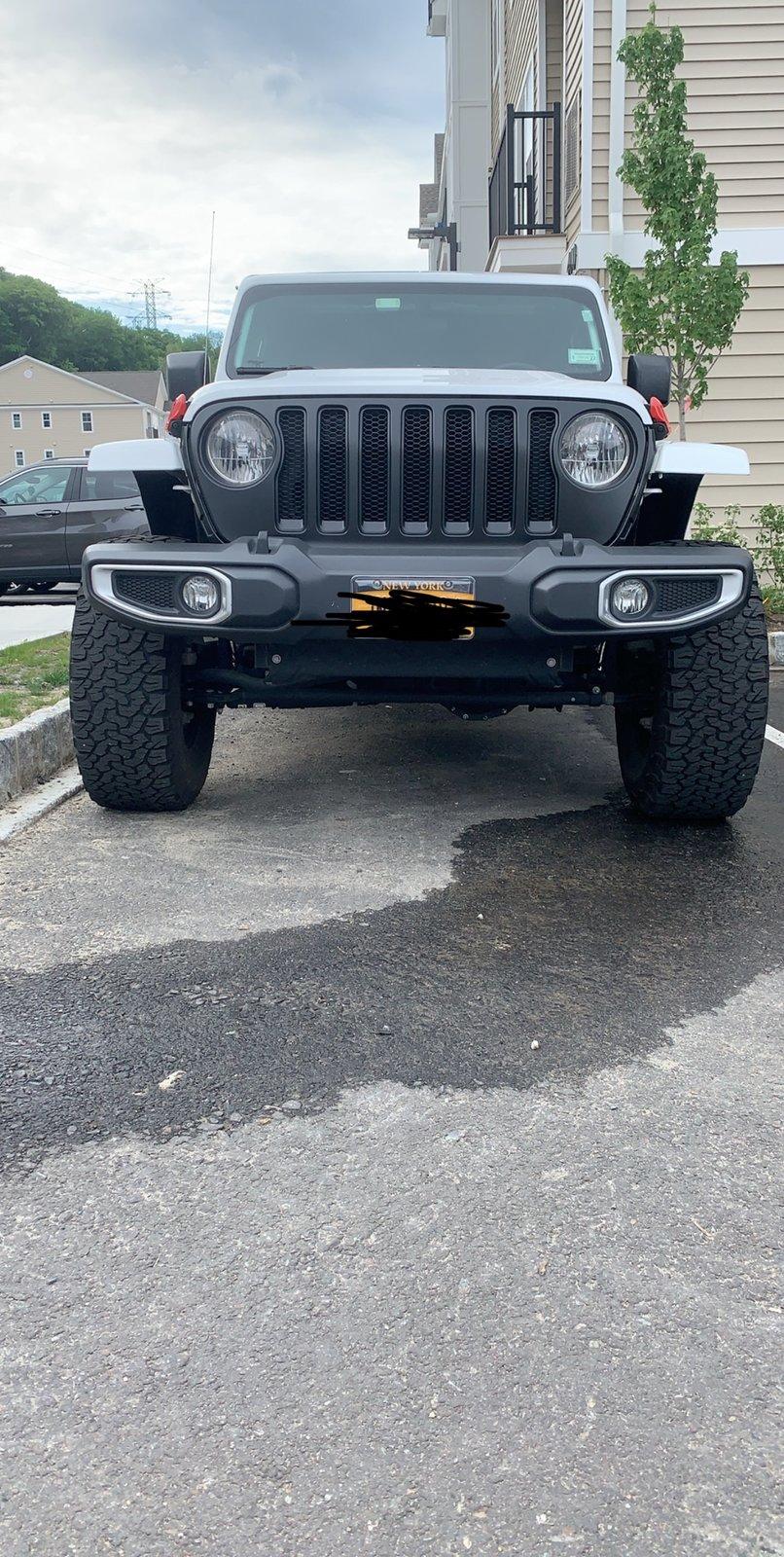 Jeep Wrangler JL Mopar Satin Black Grill 18F7C975-9F4F-427D-B671-9C121A212EE0