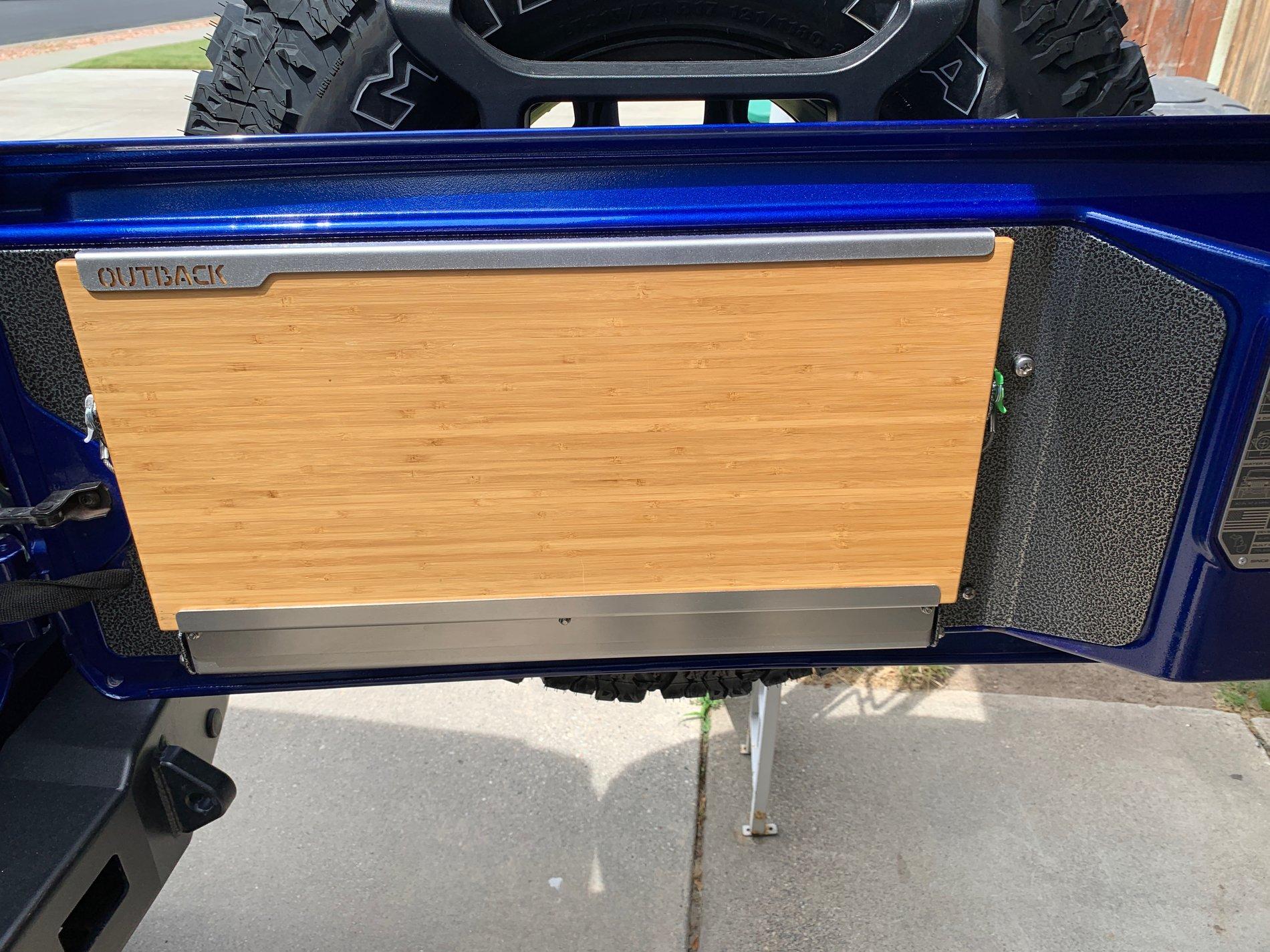 Jeep Wrangler JL Am. Adventure or Ouback Tailgate Table 15383CEF-C55B-4563-87FC-A1C0DDDE9180