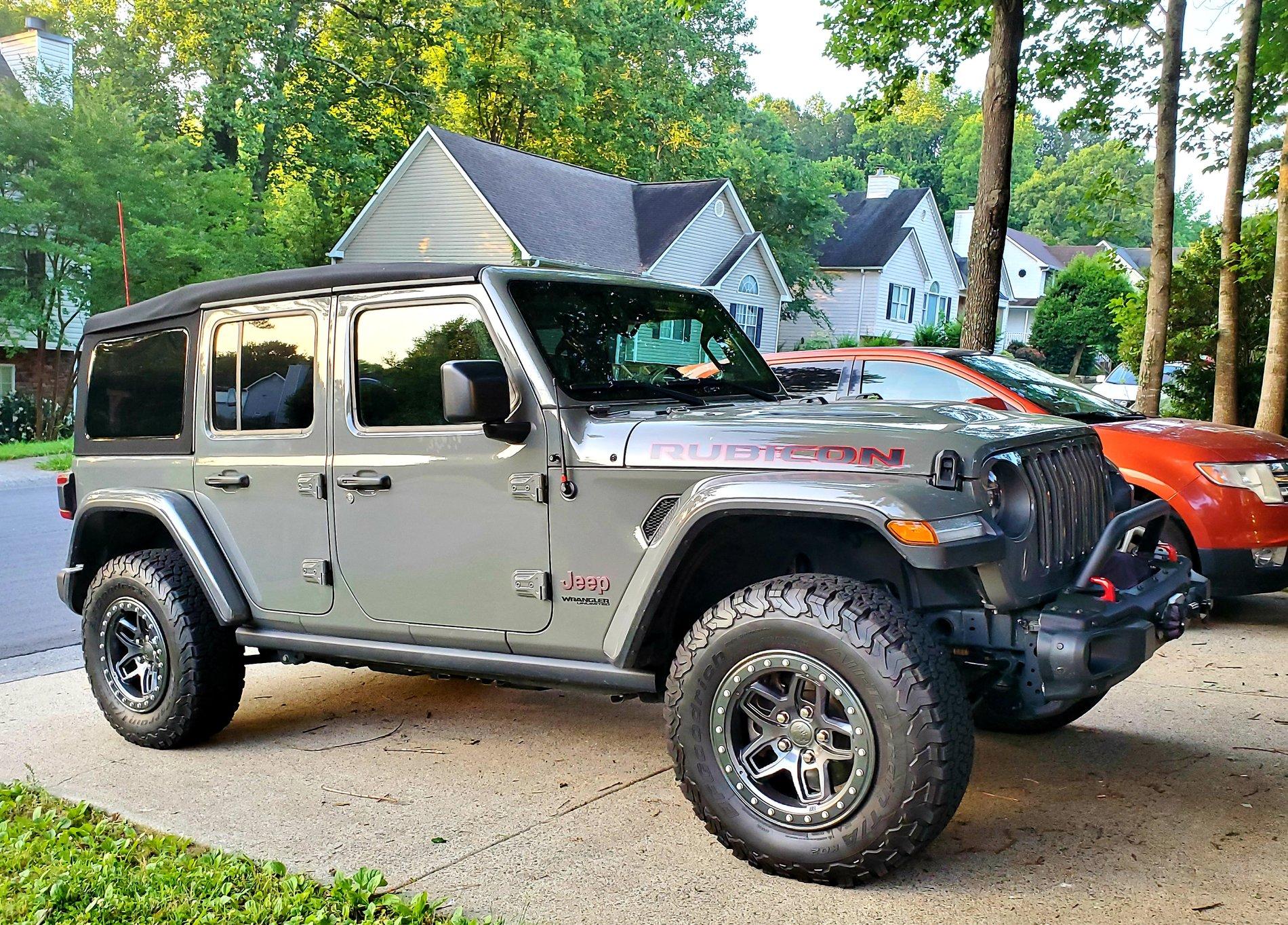 Jeep Wrangler JL Wheels with removable rash rings 20200605_070407