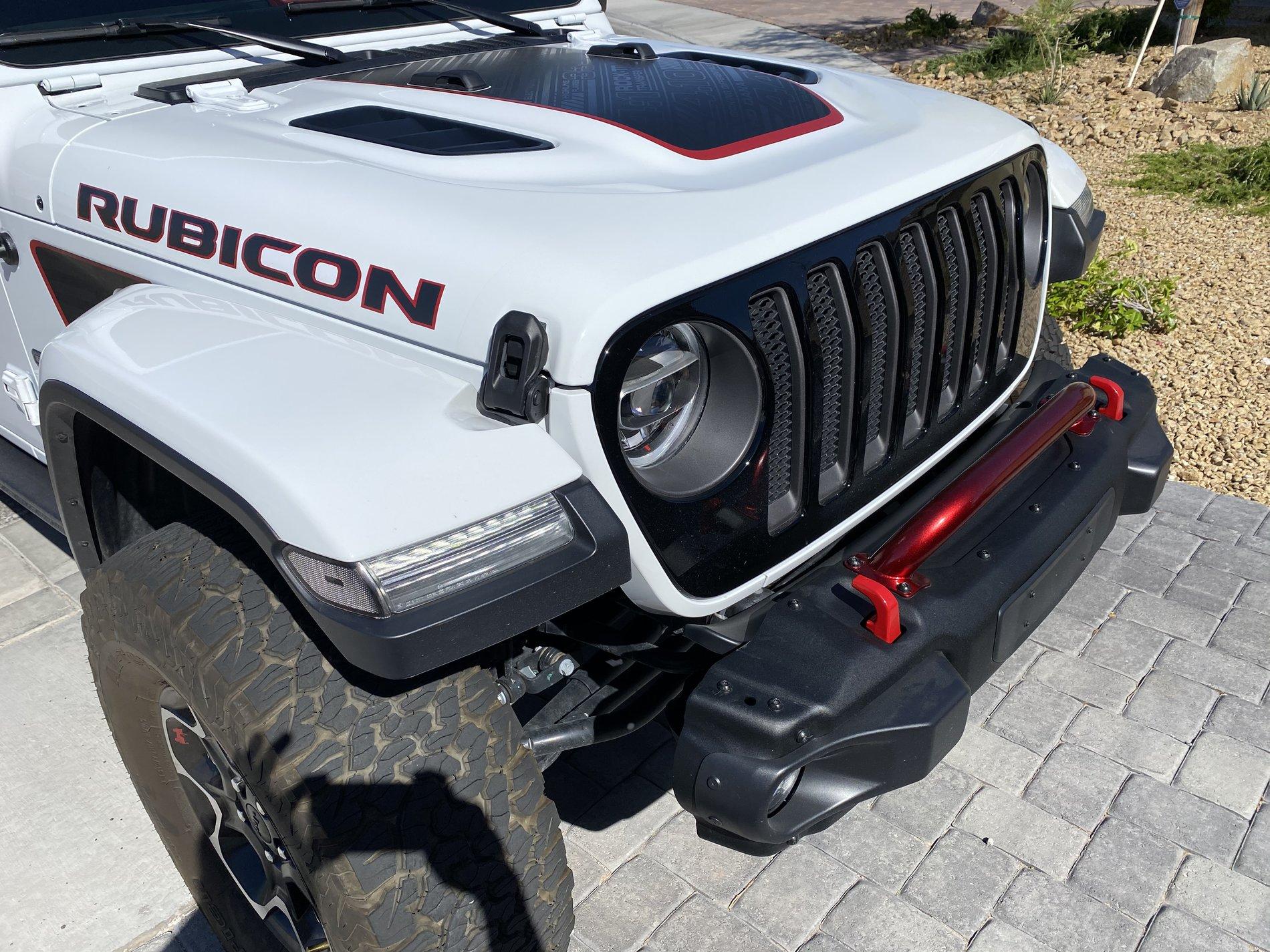 Jeep Wrangler JL Rubicon Red around logos? 92FCDE81-A388-4FE2-A10F-02BE9D7416D4