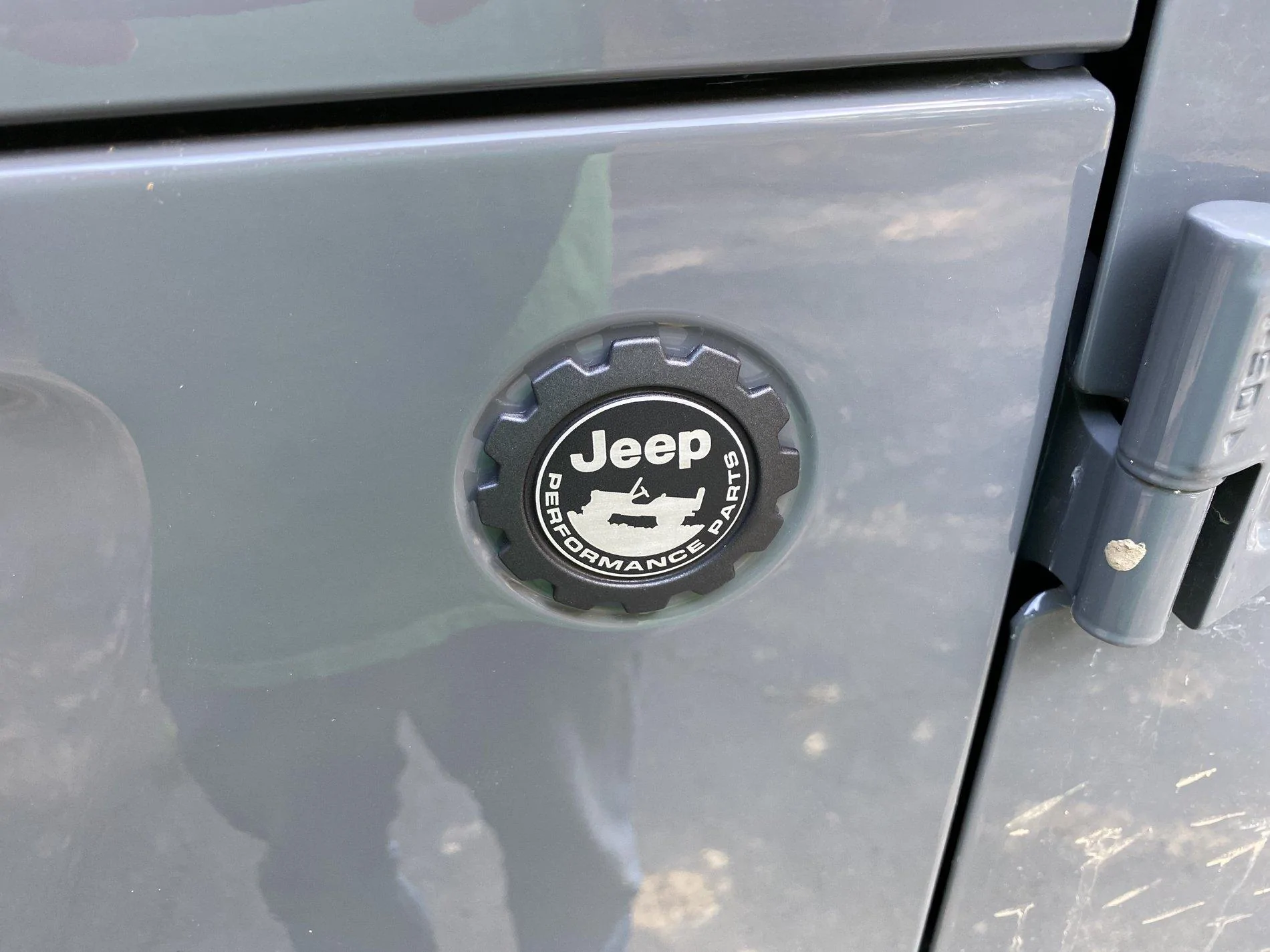 Jeep Wrangler JL Trail rated badge swap 2020-05-14 16.55.35