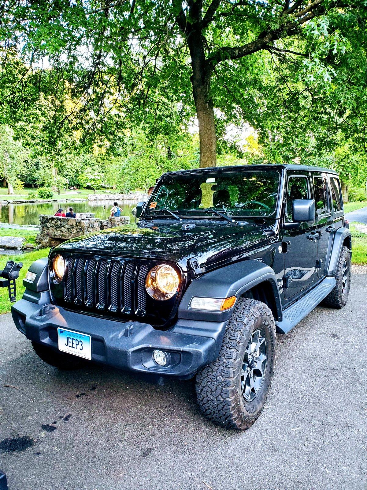Jeep Wrangler JL Lets see those personalized plates!!! 20200606_195444