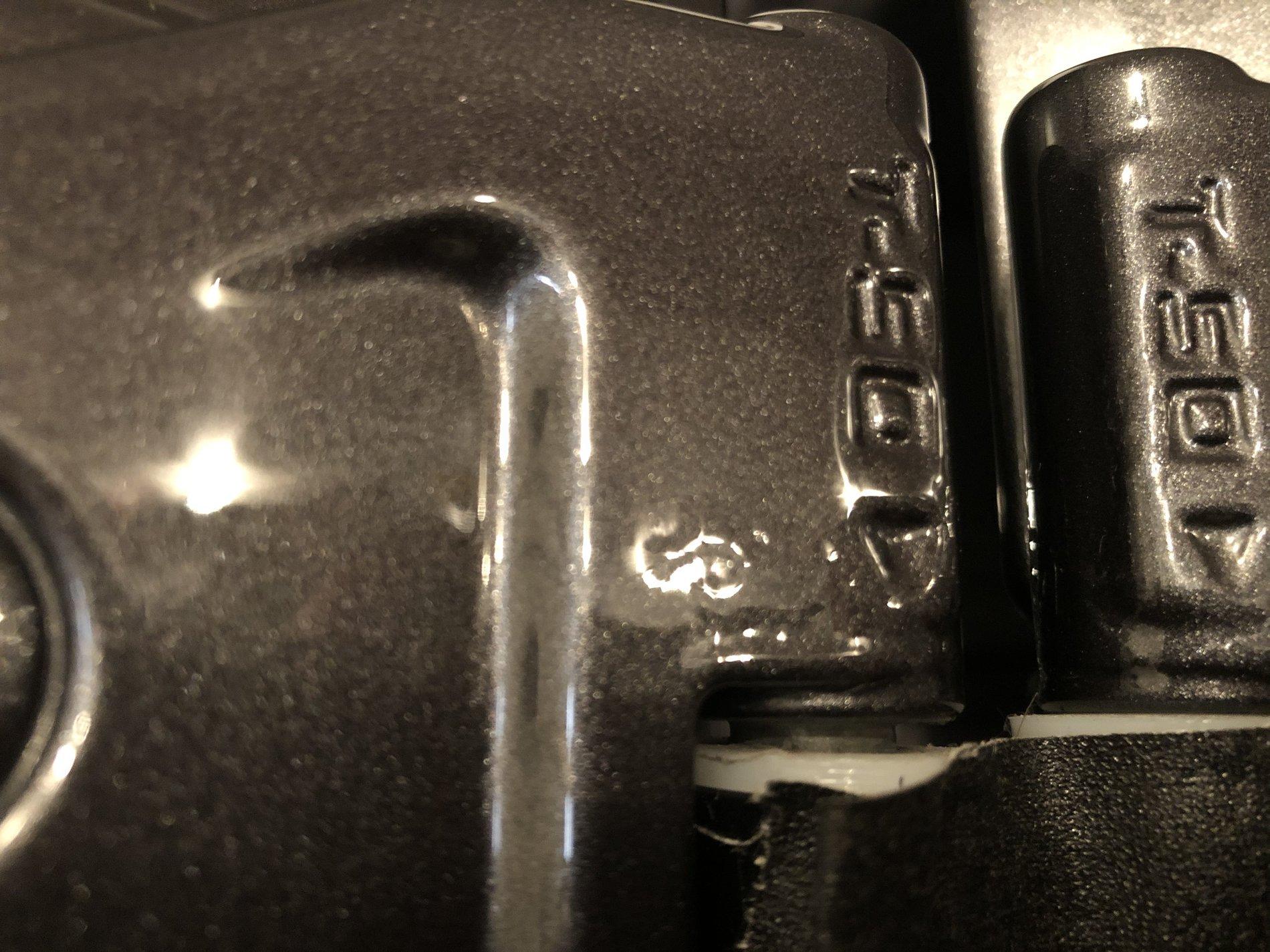 Jeep Wrangler JL Bubbles in Paint at Door Hinges C90442A6-1AAB-4EE8-B3B0-290448029146