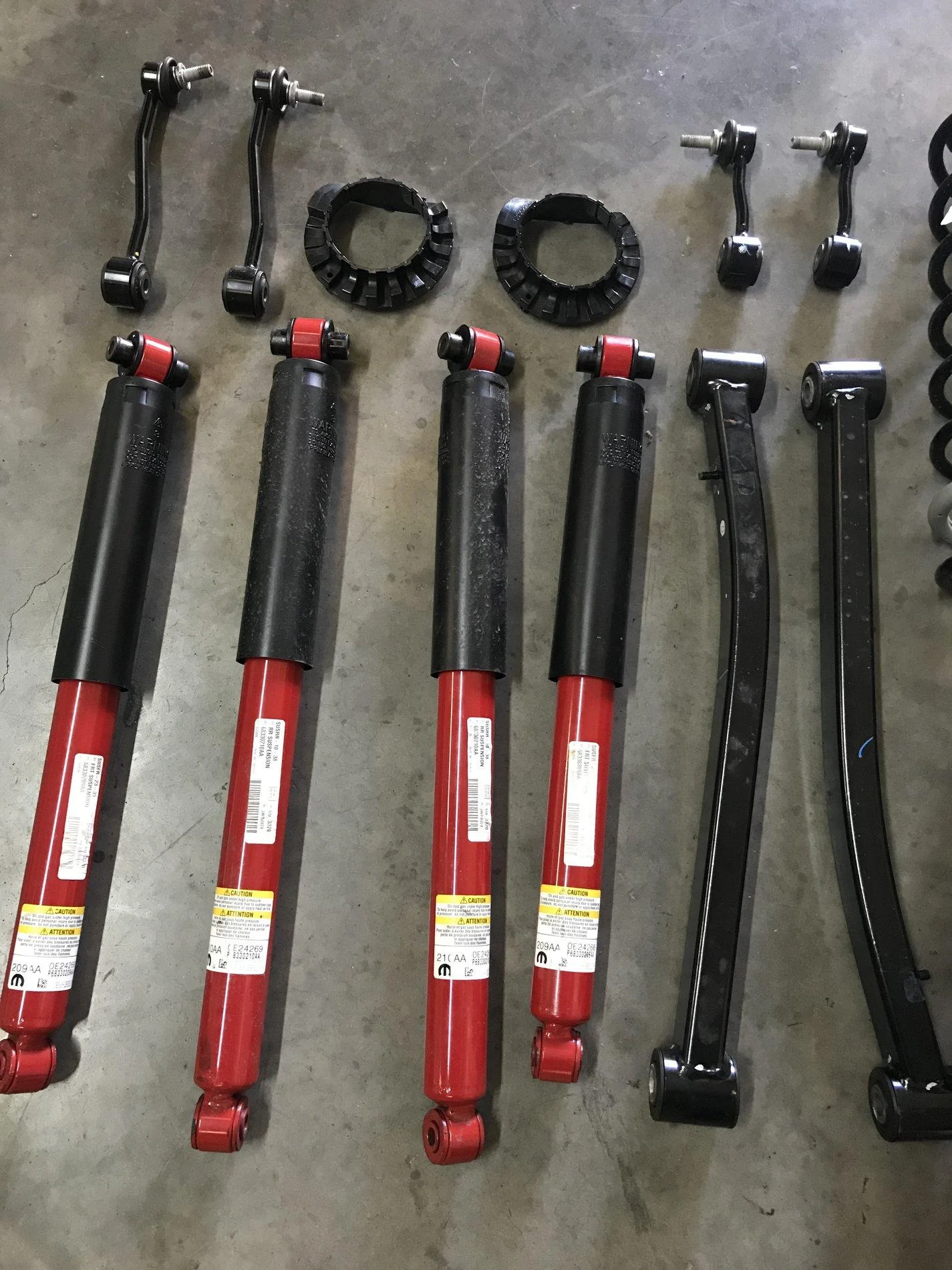 Jeep Wrangler JL JLU Rubicon take off suspension C7F995FC-B6A8-41A3-A371-3CA2F5A1B328