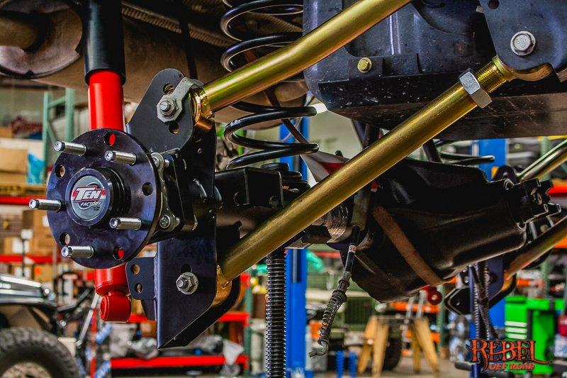 Jeep Wrangler JL In the shop today... lift_axles_2_96404a3edcebaa54f8e48887af8788b1efe90904