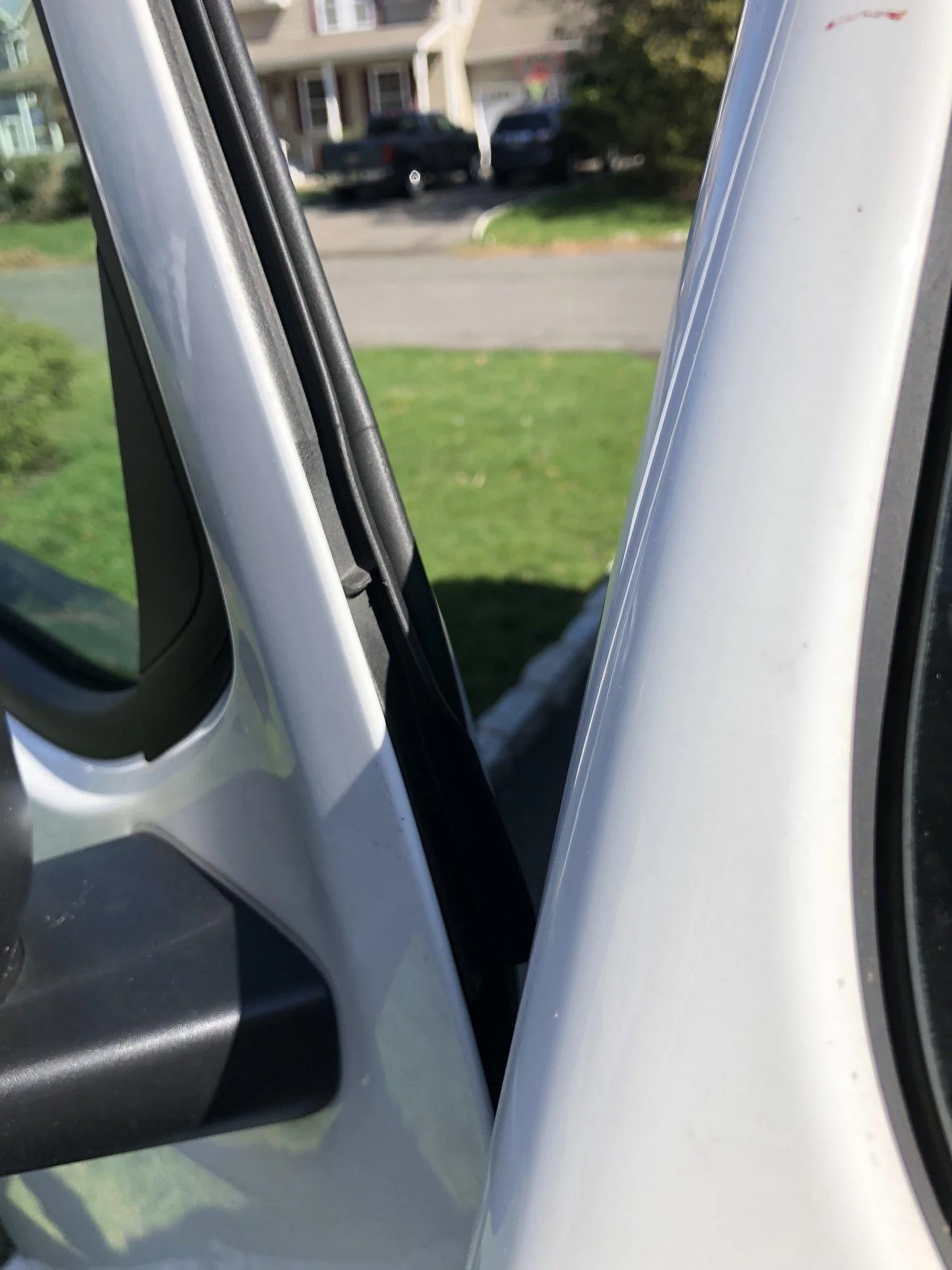 Jeep Wrangler JL Hard top wind noise IMG_4348