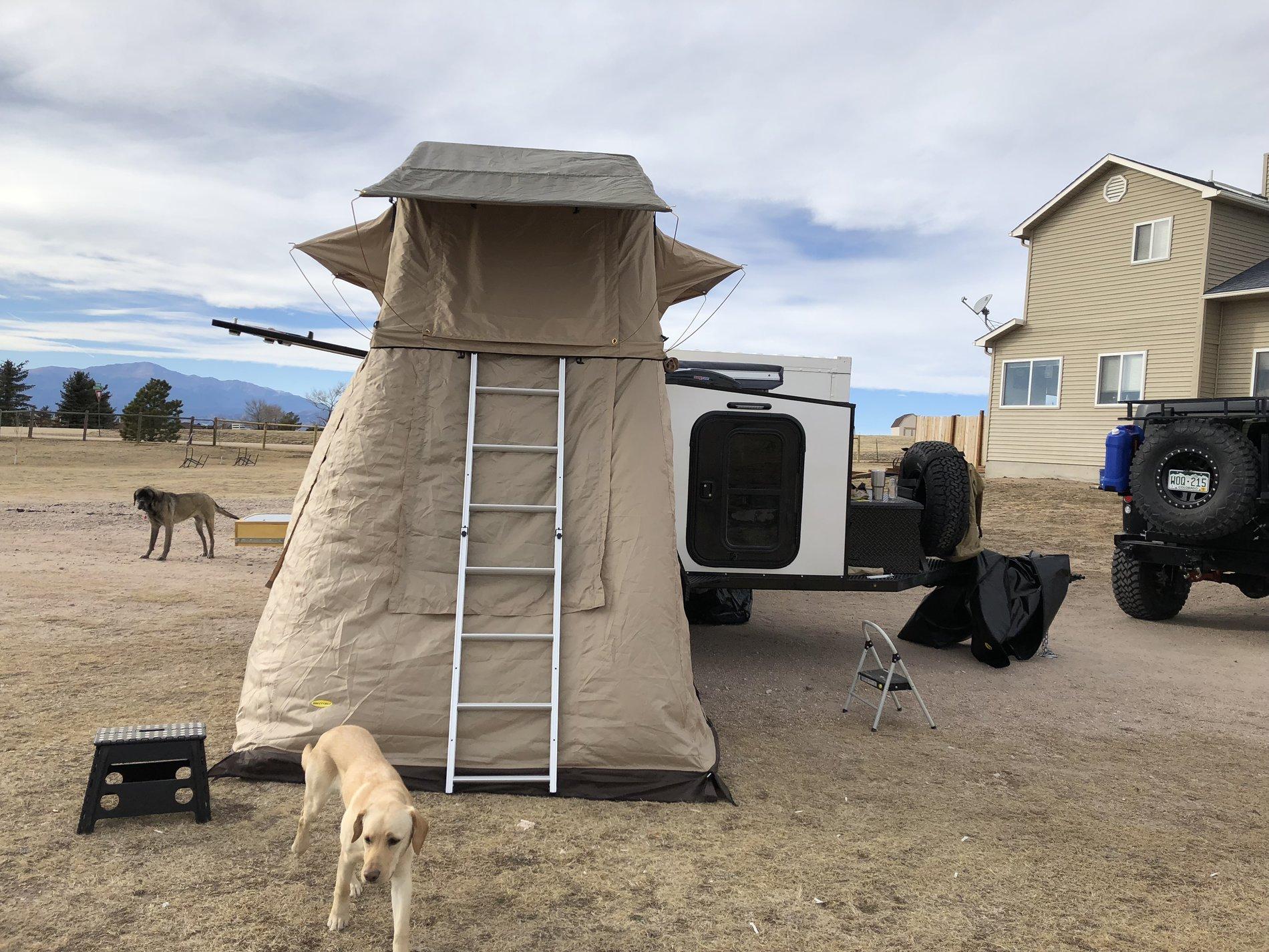 Jeep Wrangler JL Off-Road Camping Trailers 288A71AD-C796-45E8-89B9-412B87586753