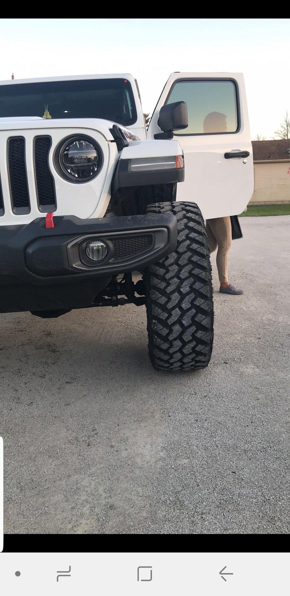 Jeep Wrangler JL BackSpacing/Offset Rubbing Question on JLU Sahara Screenshot_20180419-192602_Messenger