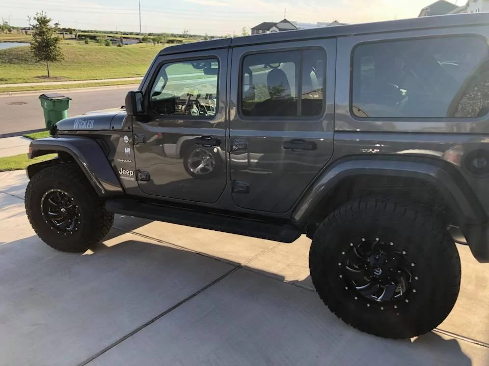 Jeep Wrangler JL JLU Sahara - 35s or 37's? jlus_upgrad