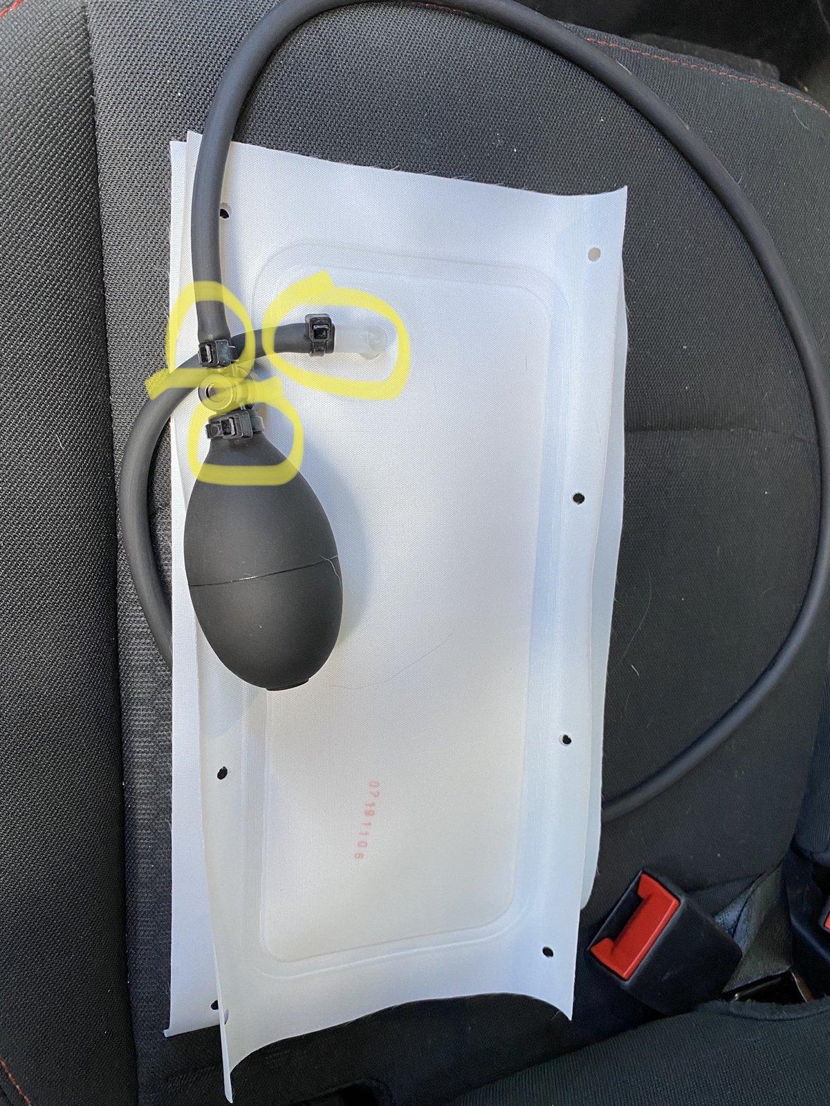 Jeep Wrangler JL Additional lumbar support installation on Rubi driver seat E8FF9759-83D0-4F09-8ADD-A038D1F494B5