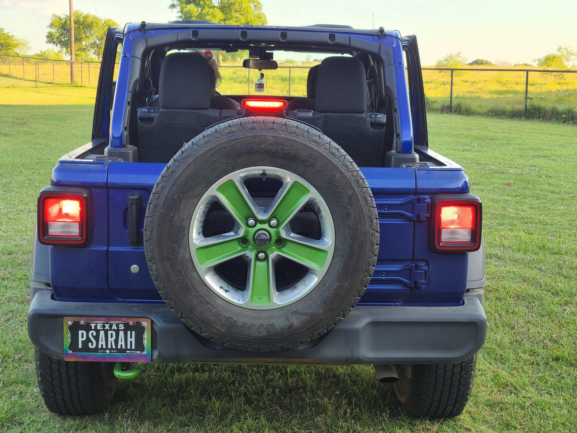 Jeep Wrangler JL Show off your DIY painted dash 20200605_192517