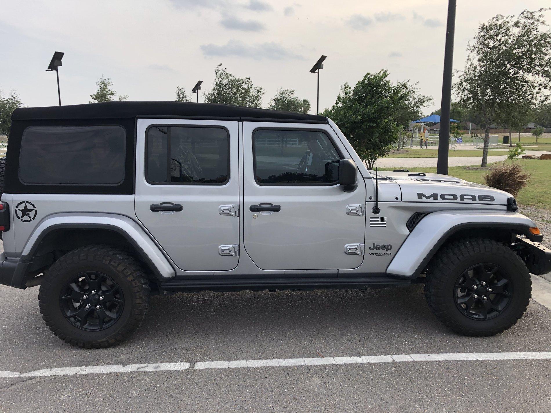 Jeep Wrangler JL 2018 Moab Edition (Price Drop) BB70C968-8D99-4BCC-A3AD-9866A94A2C3E