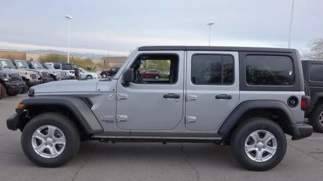 Jeep Wrangler JL BEFORE AND AFTER MODS PICS hZQBKfm
