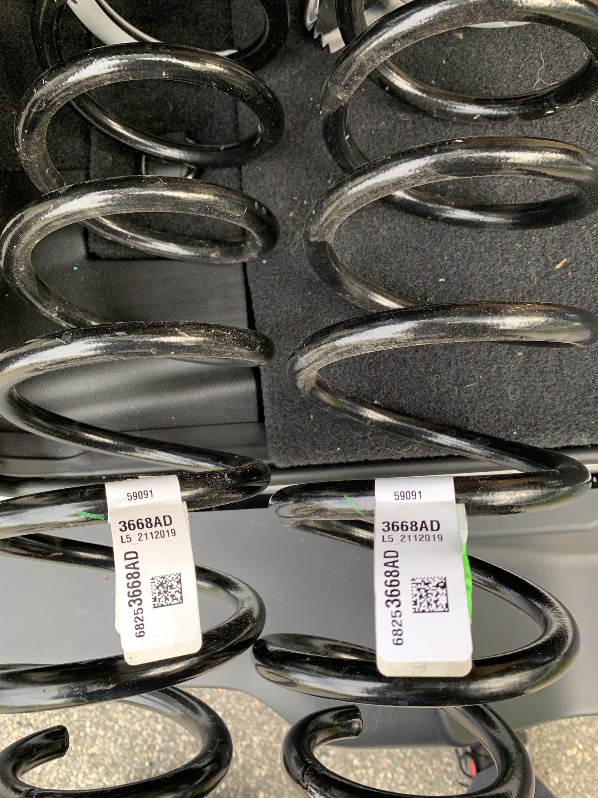 Jeep Wrangler JL Rubicon springs... Its here somewhere FE77F626-A1E9-48D2-A288-99F828B11FAA
