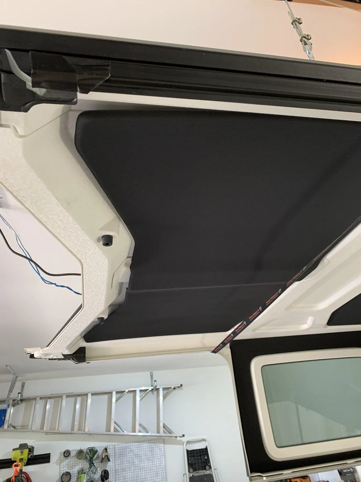 Jeep Wrangler JL JLUR hardtop C3CCF013-C230-45A7-8B12-6F3D0AF5E706
