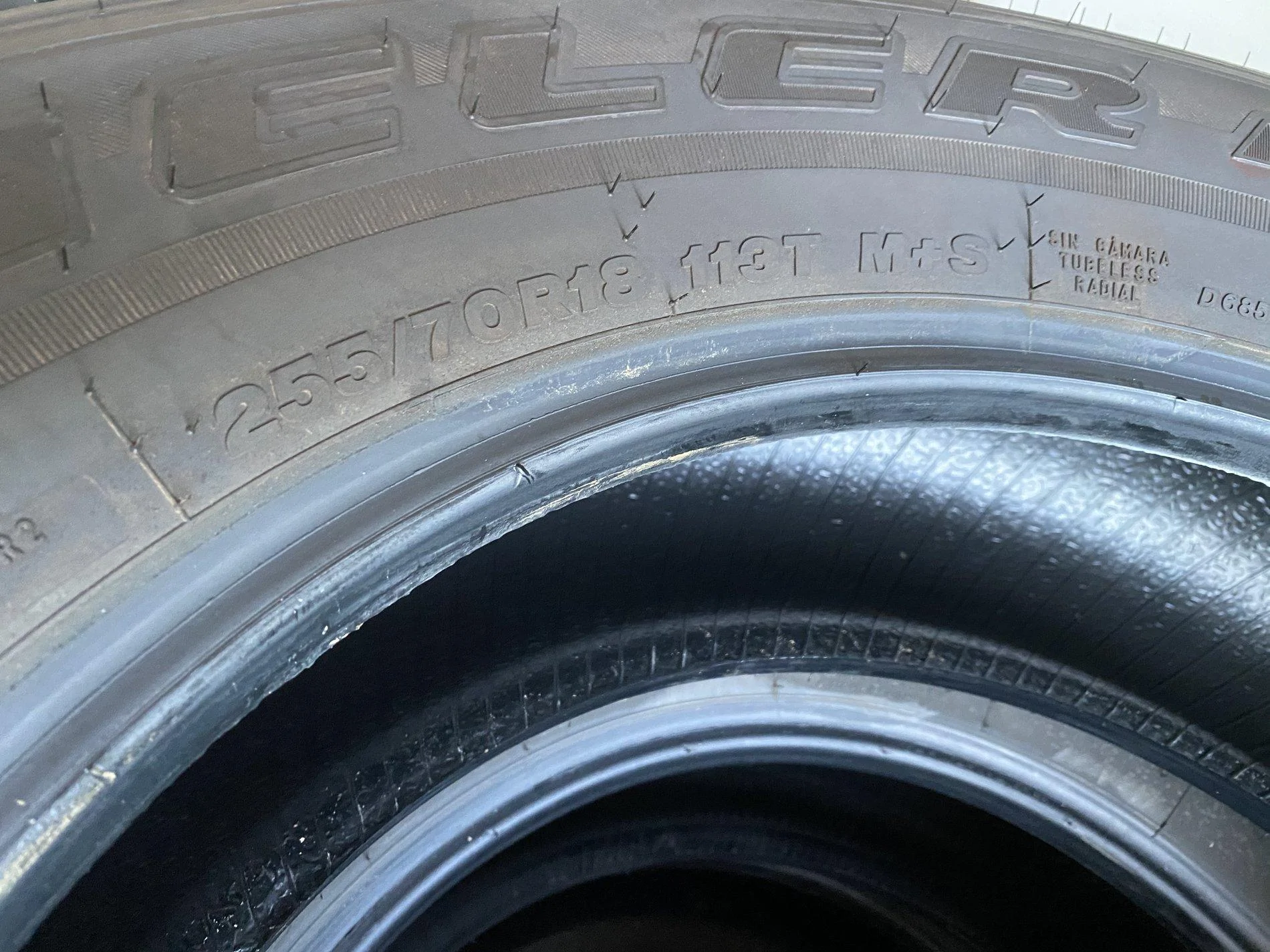 Jeep Wrangler JL 2k Bridgestone Takeoff tires E5C902DE-9F9B-46F9-B8D0-E4E1A0ABC637