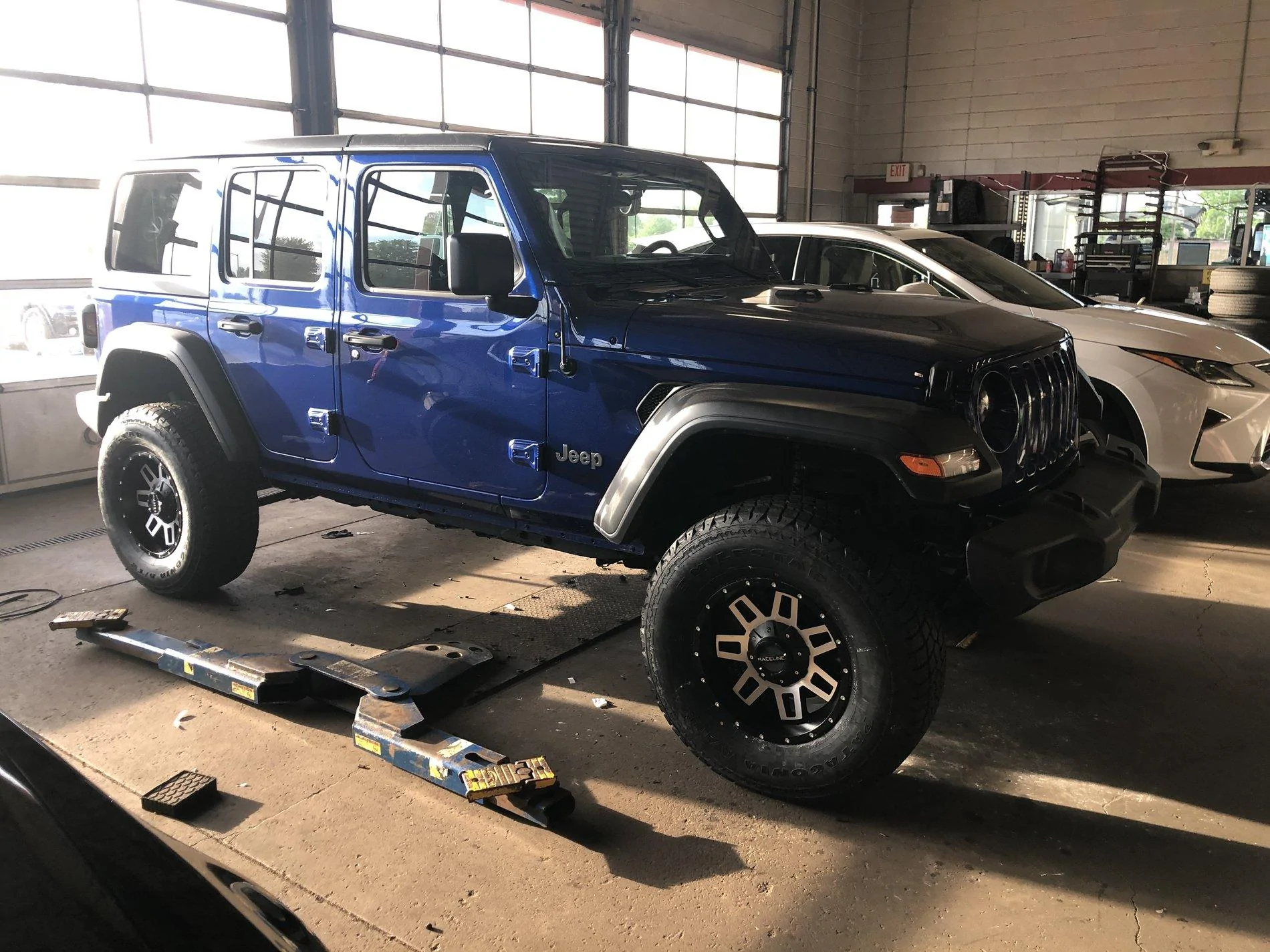 Jeep Wrangler JL Let The Fun Begin BC17D782-E30B-4B38-8983-6C280E0ABDBC