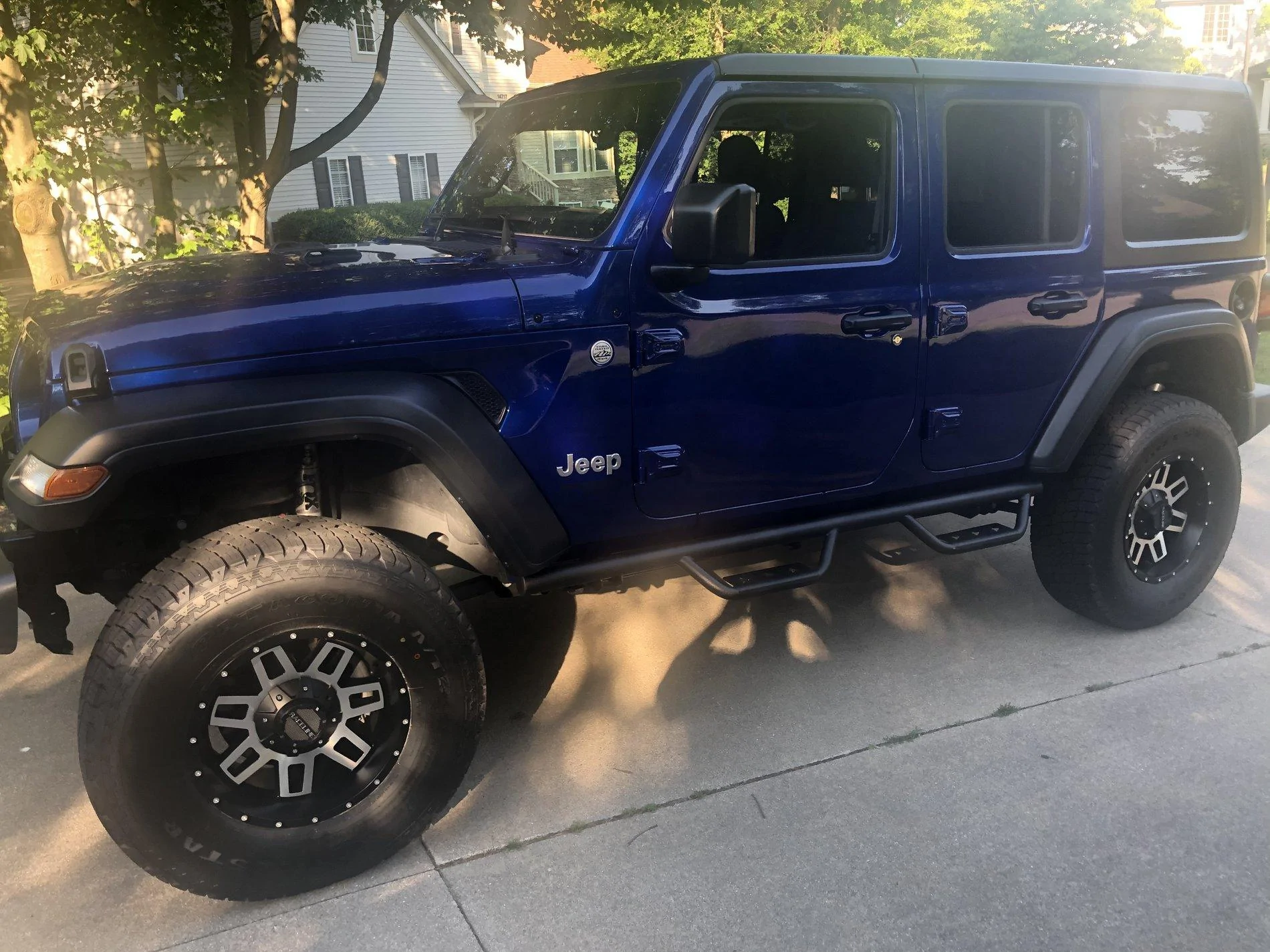 Jeep Wrangler JL Let The Fun Begin 12477C07-E036-4AAF-8D35-970F6A9C2418