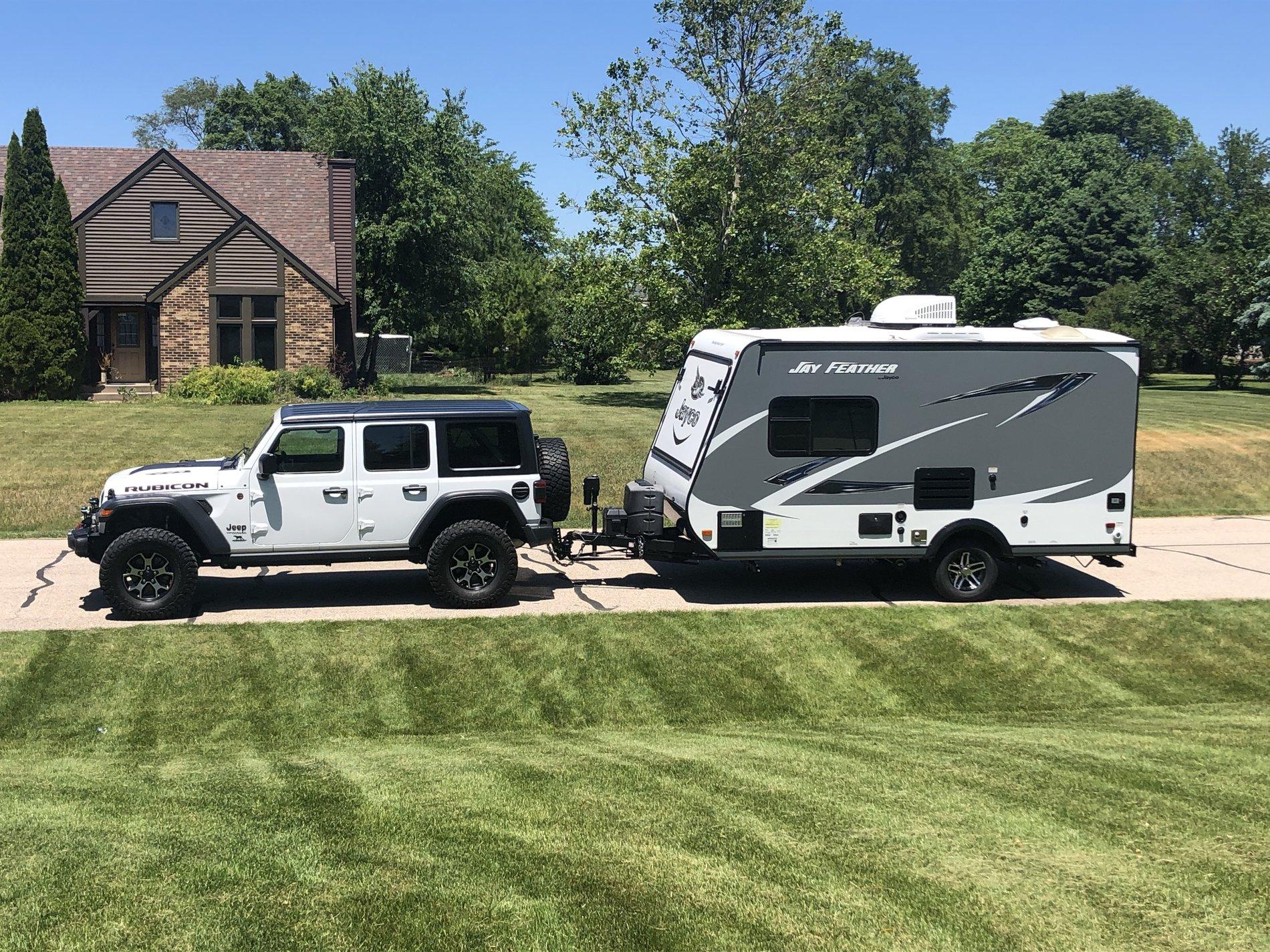 Jeep Wrangler JL JLU pulling a travel trailer? No problem! EBA9F7EF-368C-471F-B5FF-AA7411876695