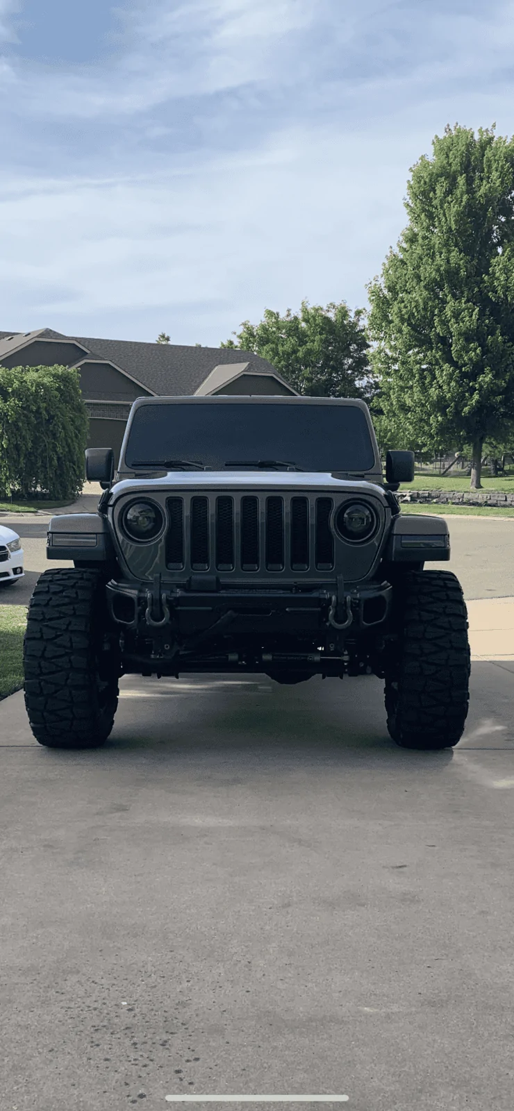 Jeep Wrangler JL Sting gray blacked out DB48859B-9A34-4E83-AE62-66B5C11E19E8