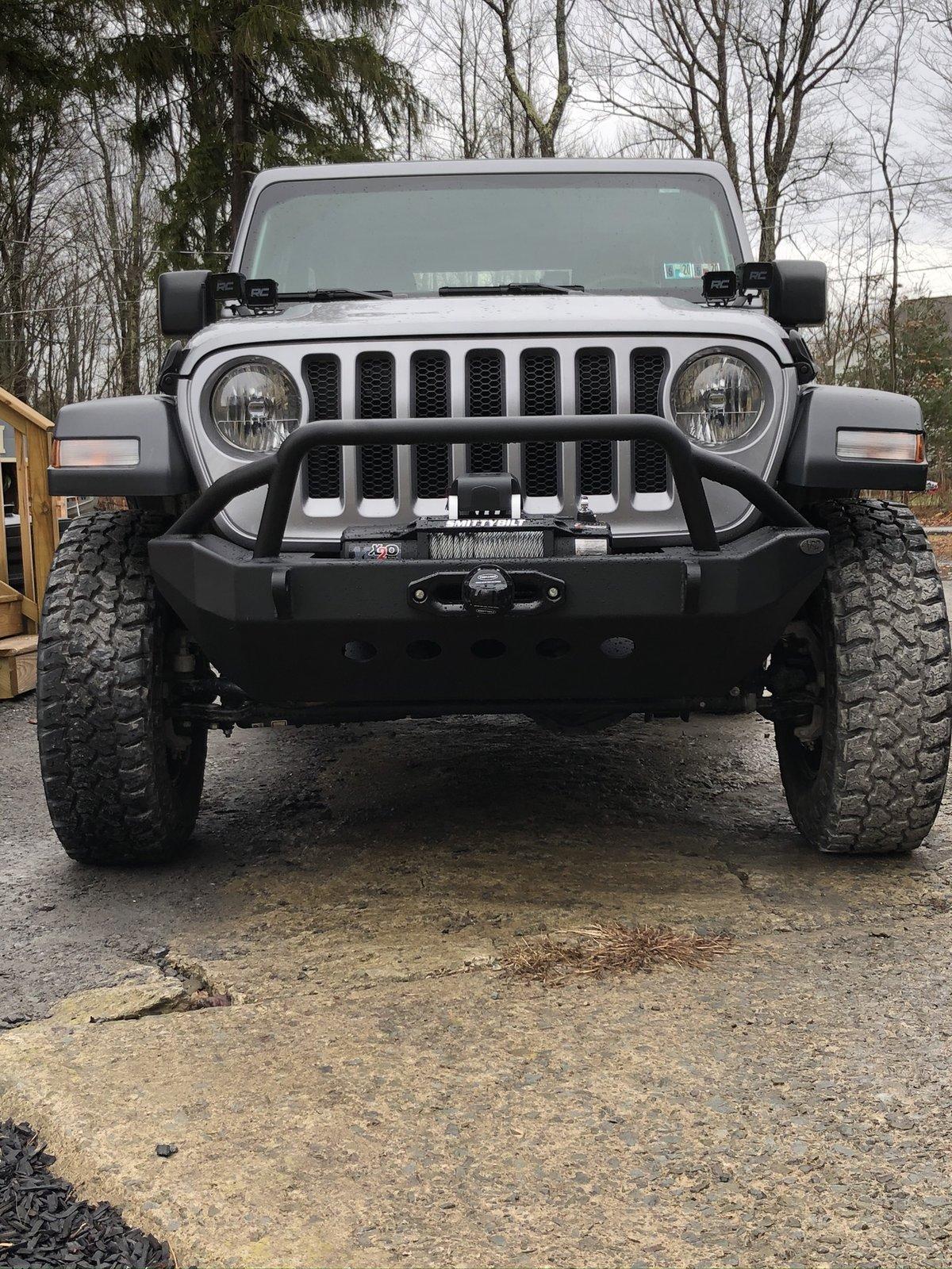 Jeep Wrangler JL Anyone Running Pizza Cutters? 18BCD561-3AEA-4116-8D39-A0AE52640BD1