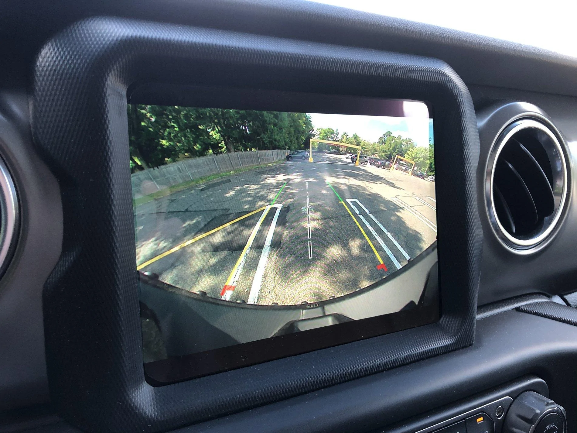 Jeep Wrangler JL Backup camera - how much wheel do you see? 59531BFA-4D2E-48A6-8A9D-66020A631FAB