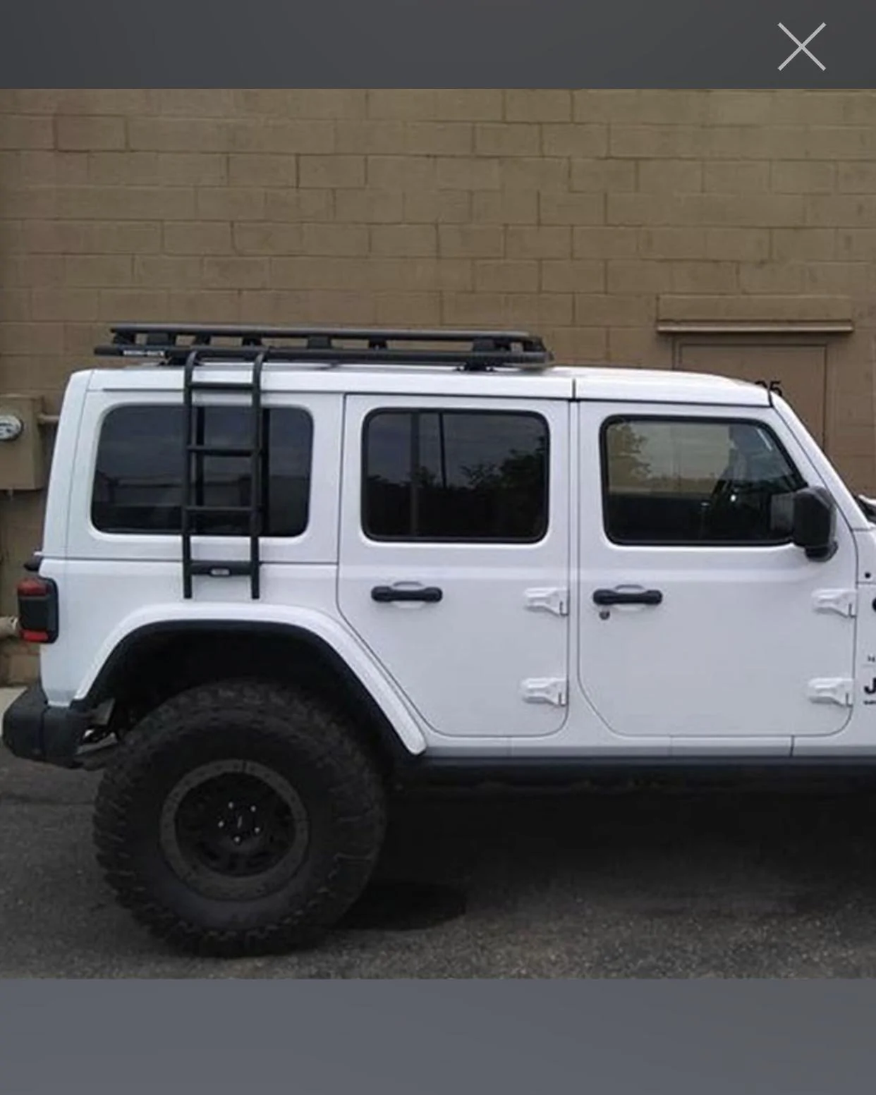 Jeep Wrangler JL New Defender Factory Accessories B0C85A32-F61E-44C9-AF28-FC5310B9FCB2