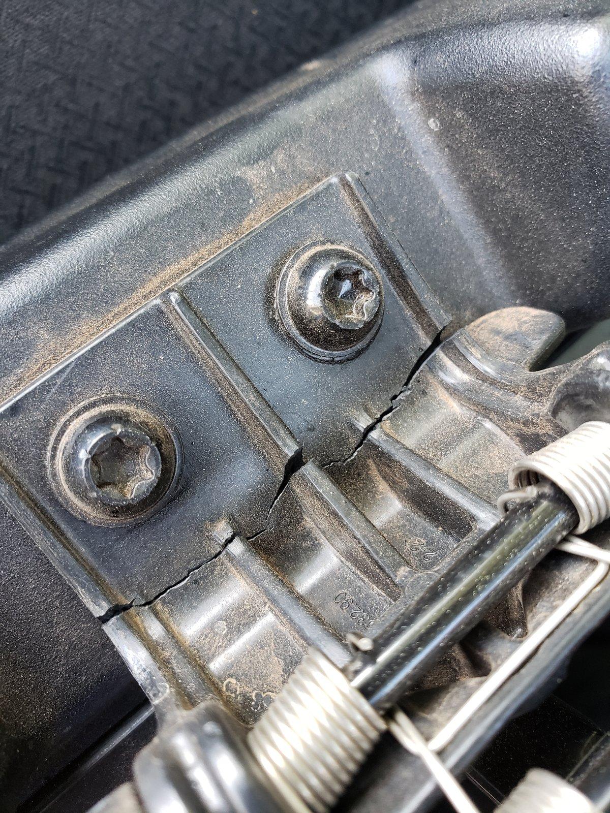 Jeep Wrangler JL Soft top front latch 20200624_181324