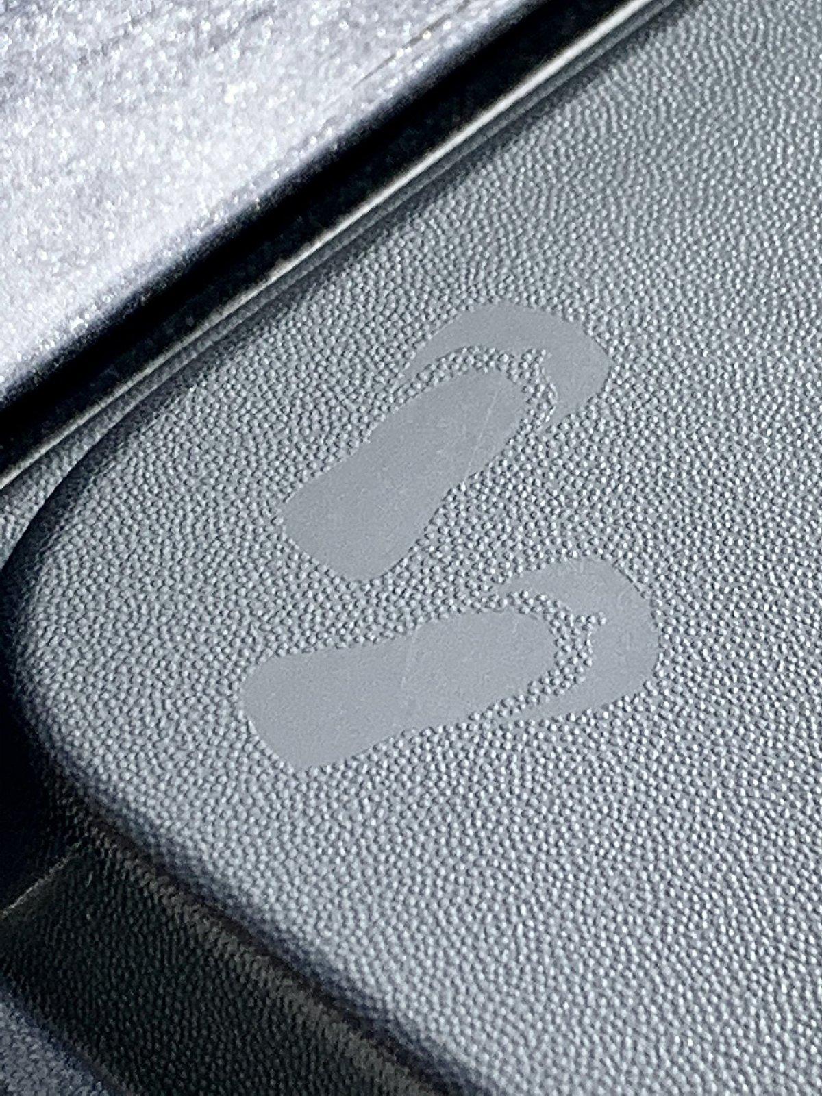 Jeep Wrangler JL 13 Easter Eggs on the Jeep Wrangler Unlimited Rubicon EcoDiesel 50060765002_e769a4b4e0_k