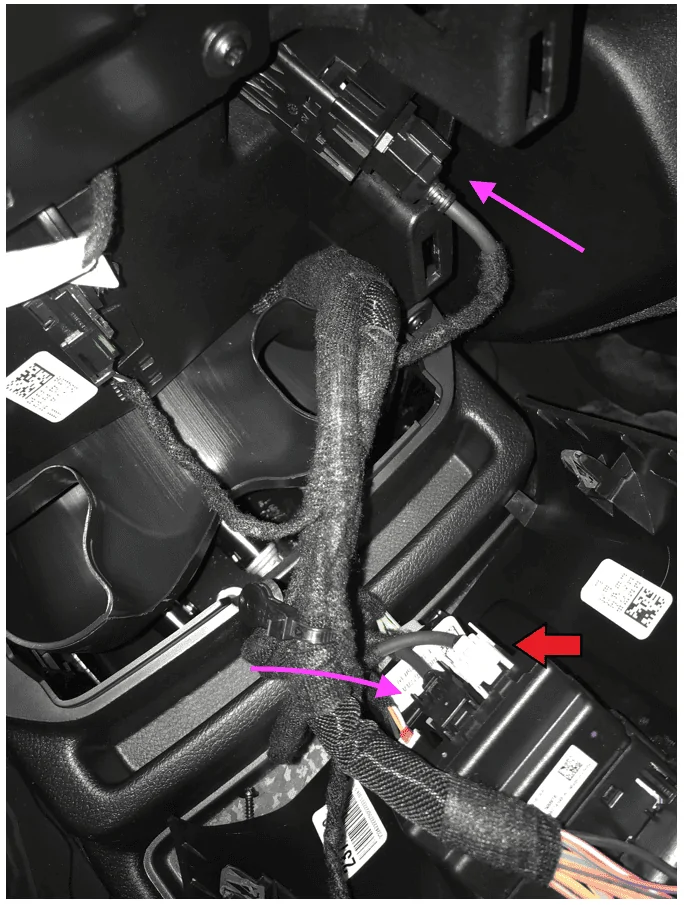 Jeep Wrangler JL 2nd USB in center console Screen Shot 2020-06-30 at 9.38.52 AM