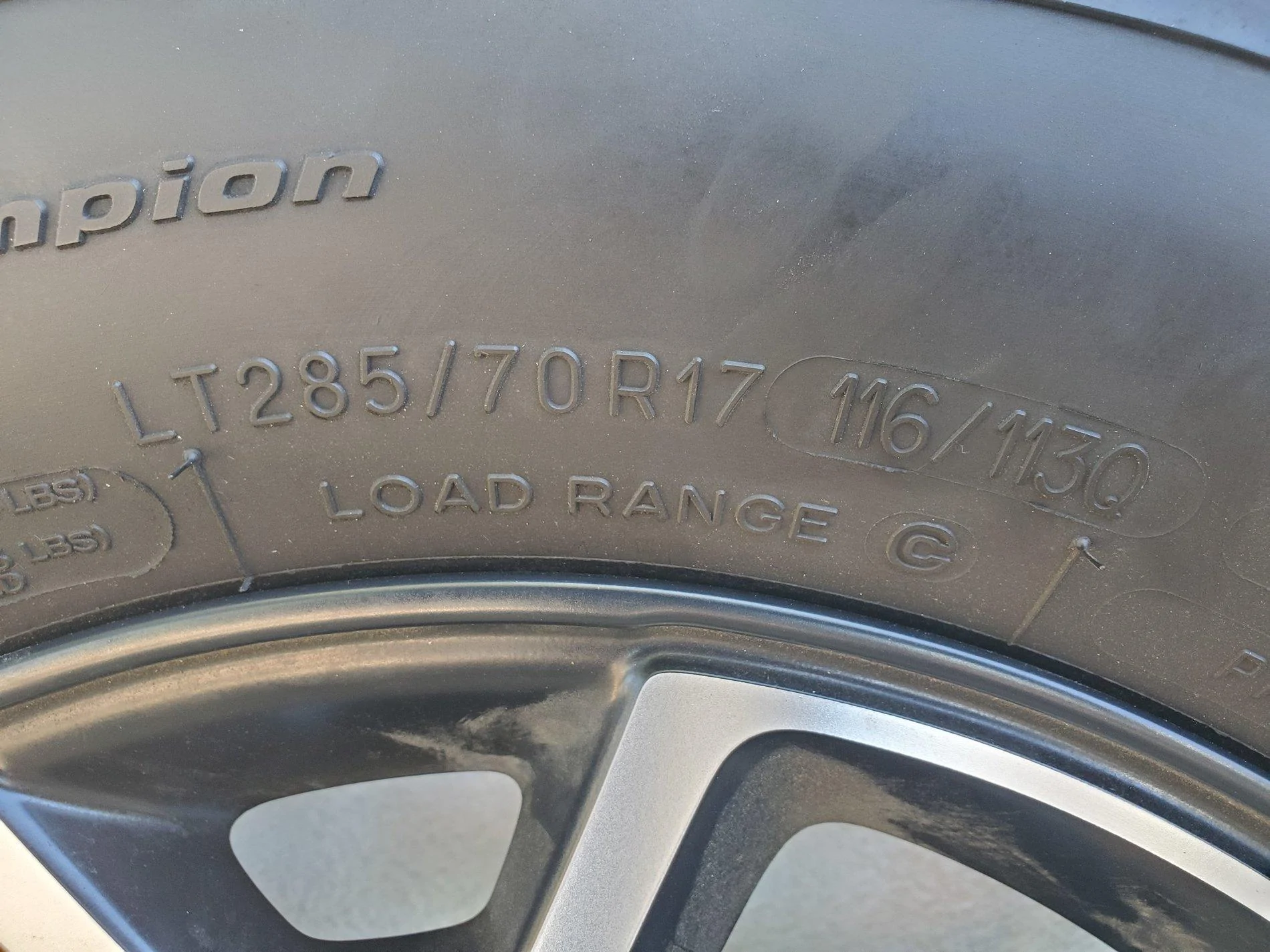 Jeep Wrangler JL Rubicon Wheels and Tires 20200630_165336