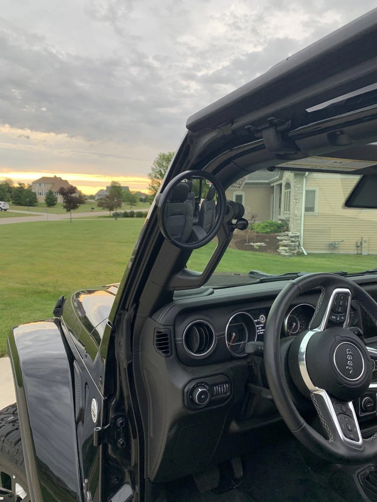 Jeep Wrangler JL 2019 MOAB Build 1290706F-D75A-450C-809D-7C1B49F8CF9C