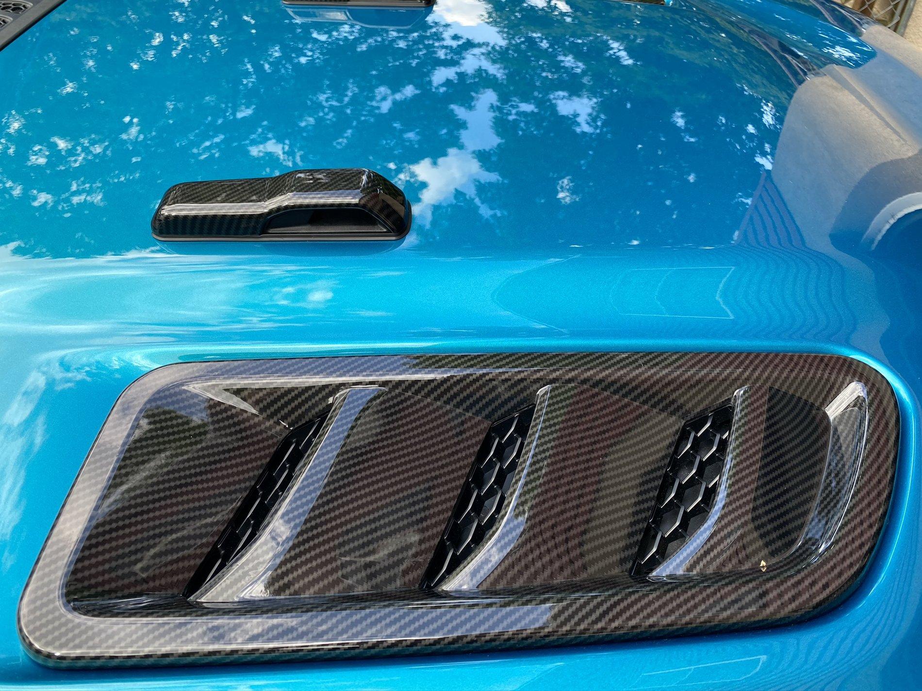 Jeep Wrangler JL Carbon Fiber trim B9B5A890-EDD9-4FC9-B1E6-B523D2C2BC89