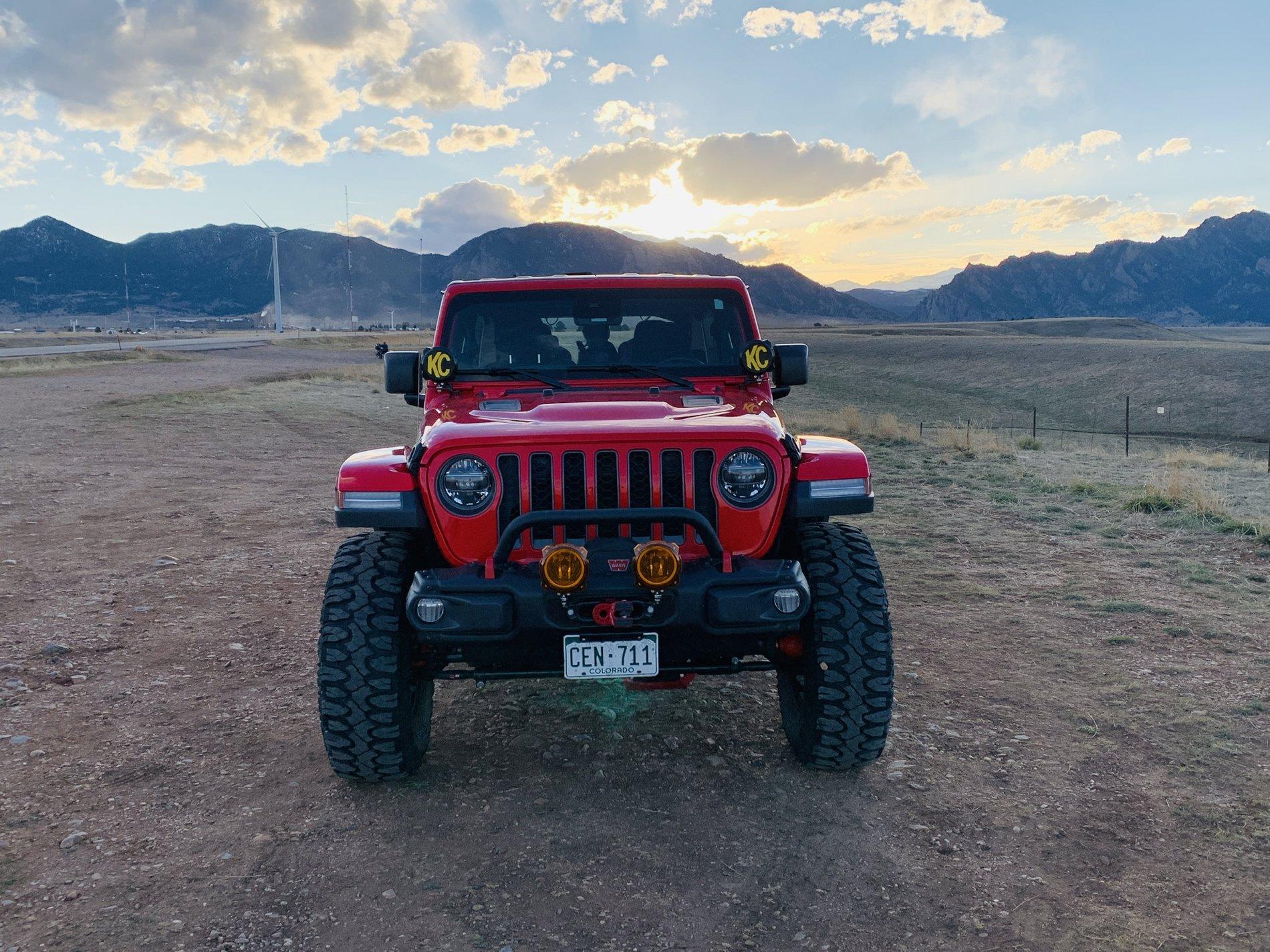 Jeep Wrangler JL Let's see your staged sunset pics 4C522133-6990-49C0-A29D-D4A69D8A2ED7