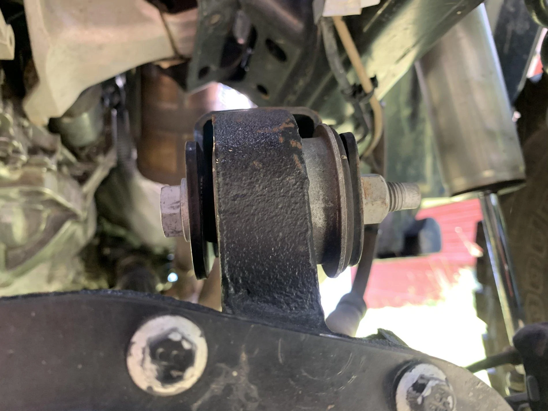 Jeep Wrangler JL Unseated Upper Control Arm Bushing F5E81B2D-5D85-4206-A4A6-36AB50C490DA