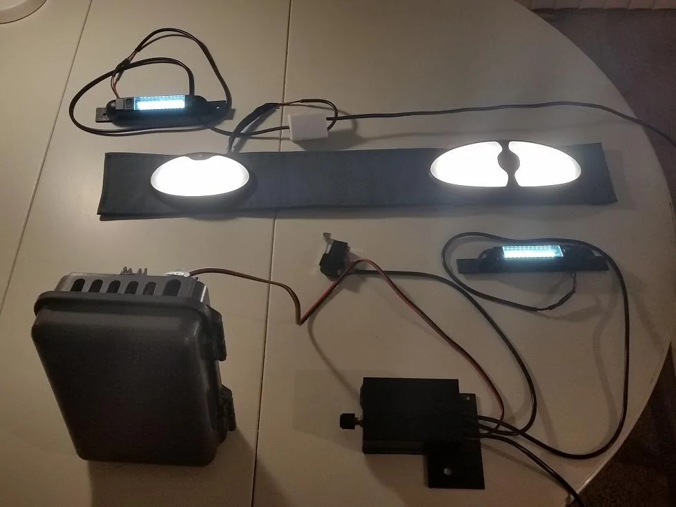 Jeep Wrangler JL DIY: Hardtop Interior LED Lights For Cargo Illumination During Tailgating / Camping Table_test
