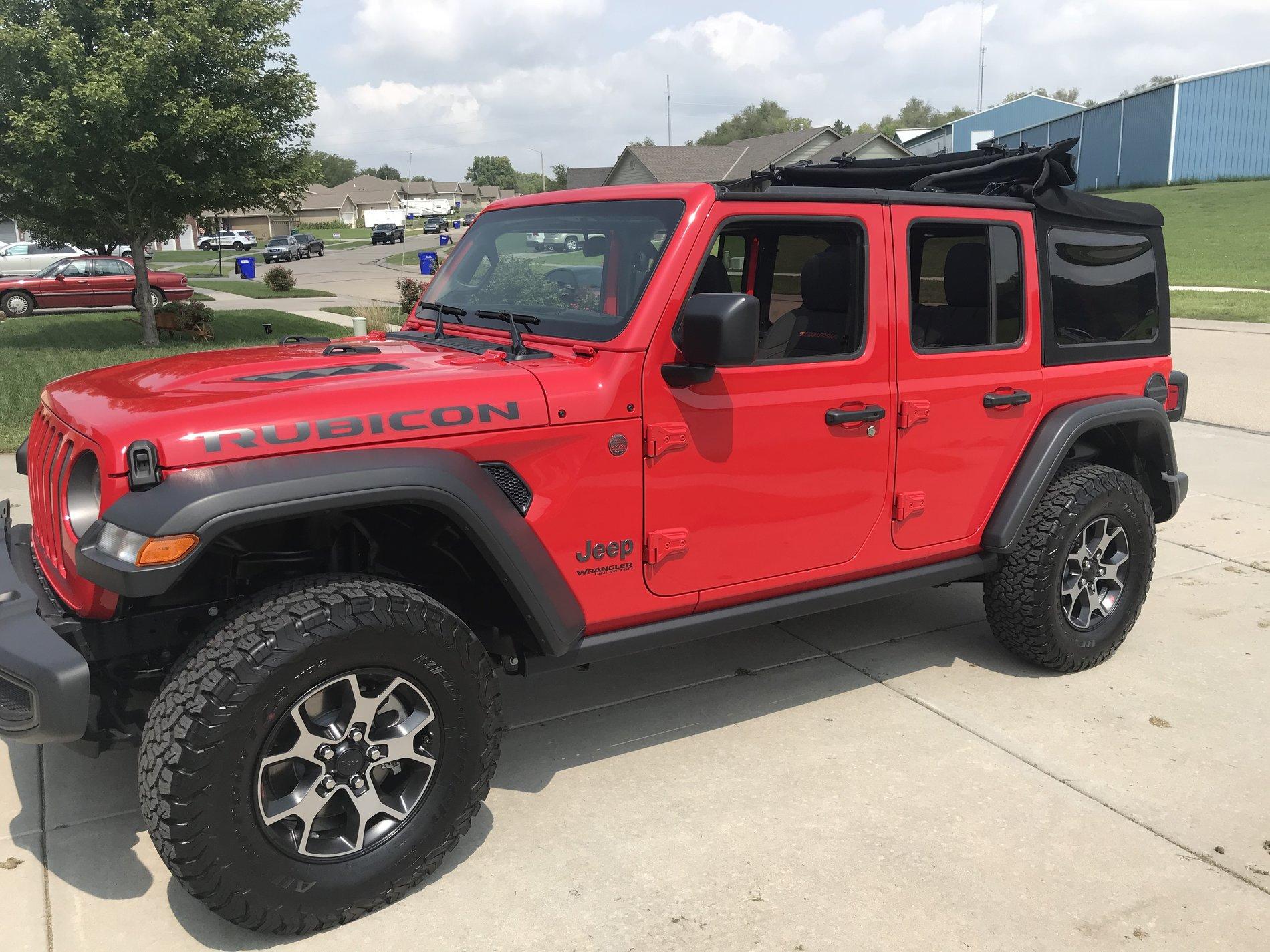 Jeep Wrangler JL Premium Soft Top (SOLD) IMG_1603
