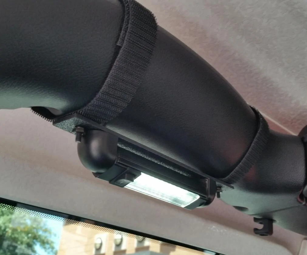 Jeep Wrangler JL DIY: Hardtop Interior LED Lights For Cargo Illumination During Tailgating / Camping Swivel_light3