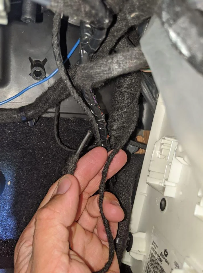 Jeep Wrangler JL Was adding factory halos when.... Loose wir