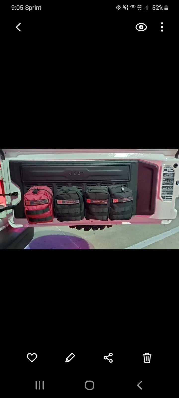 Jeep Wrangler JL MOLLE bag tailgate setup Screenshot_20200711-210504_Gallery