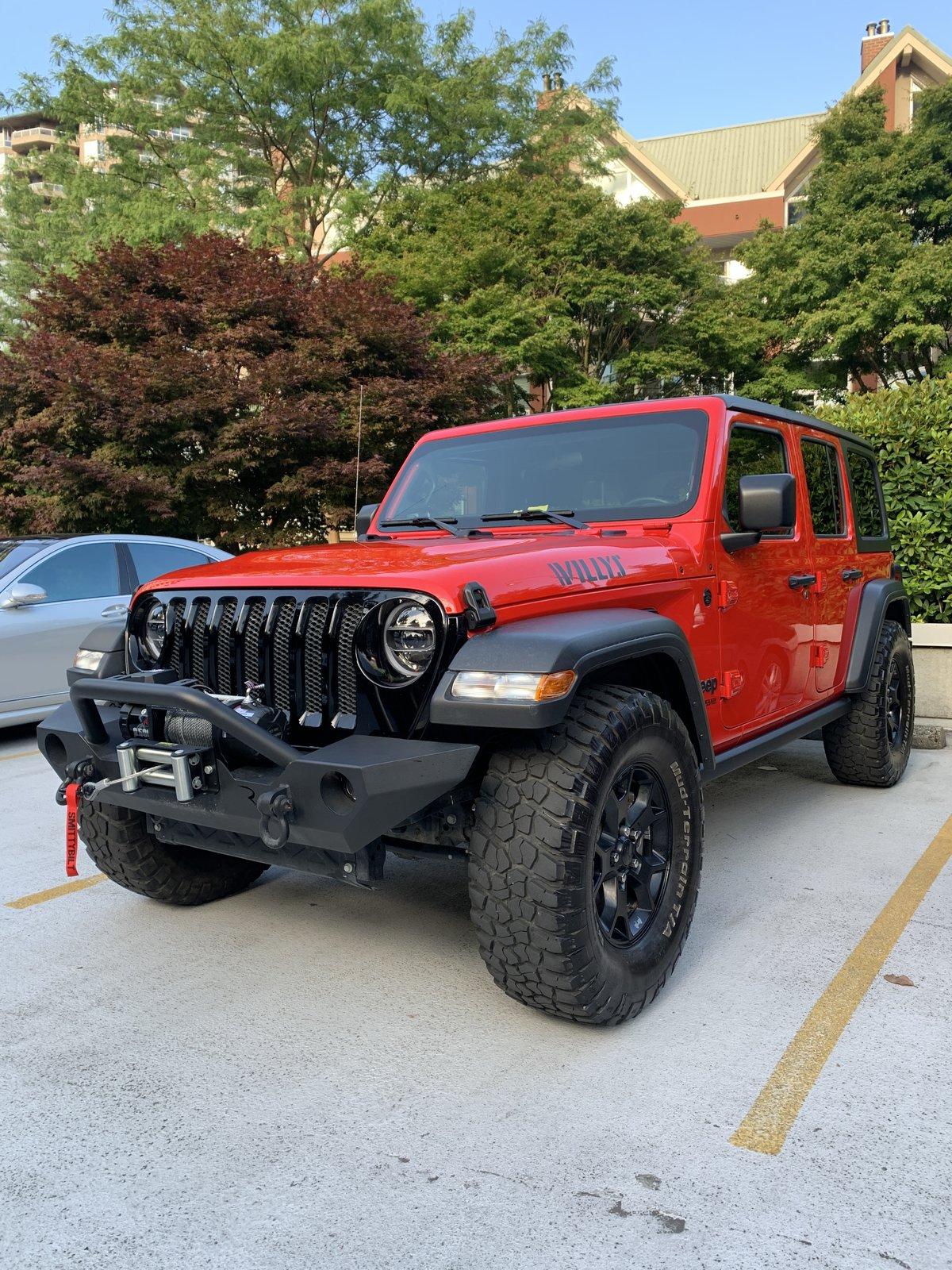 Jeep Wrangler JL 35s on a stock Willys JLU 242C146E-557E-4516-9FB4-C101ACFED928