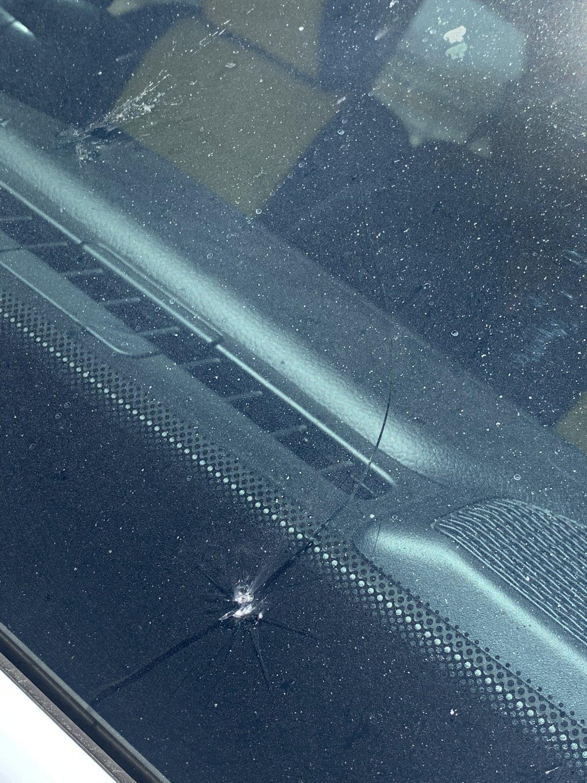 Jeep Wrangler JL Cracked Windshield Club E17C0021-A96D-4B47-9CBD-7C18DD941E47