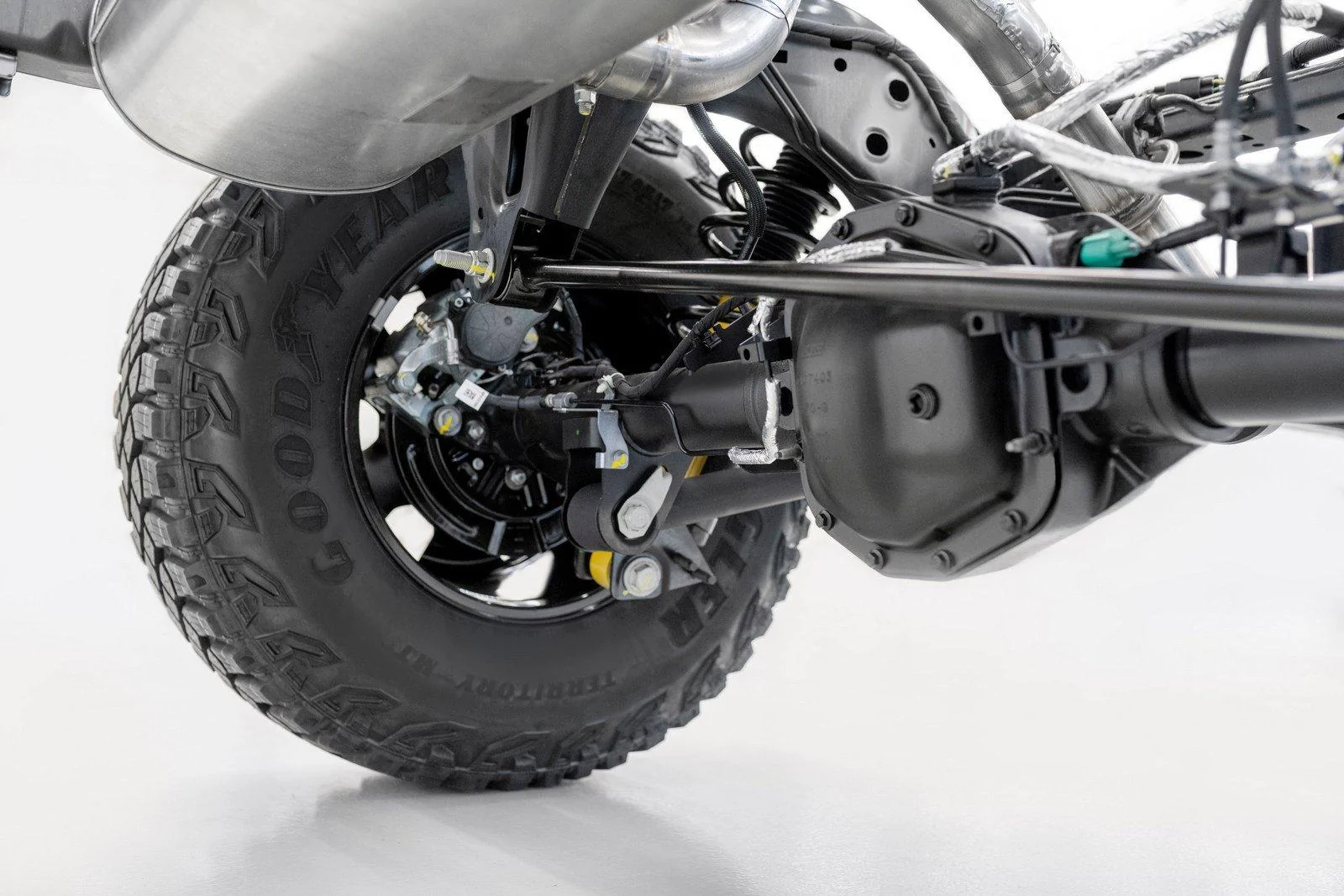 Jeep Wrangler JL Bronco vs Jeep Wrangler mega thread Bronco_parts_05