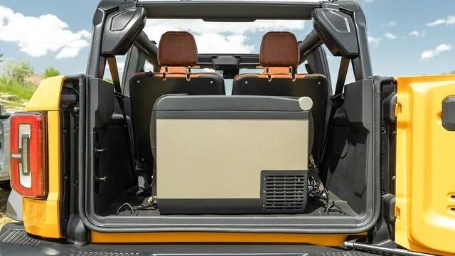 Jeep Wrangler JL Bronco vs Jeep Wrangler mega thread E7AE5BCC-3A30-42D3-8655-F60A8E3CF41F