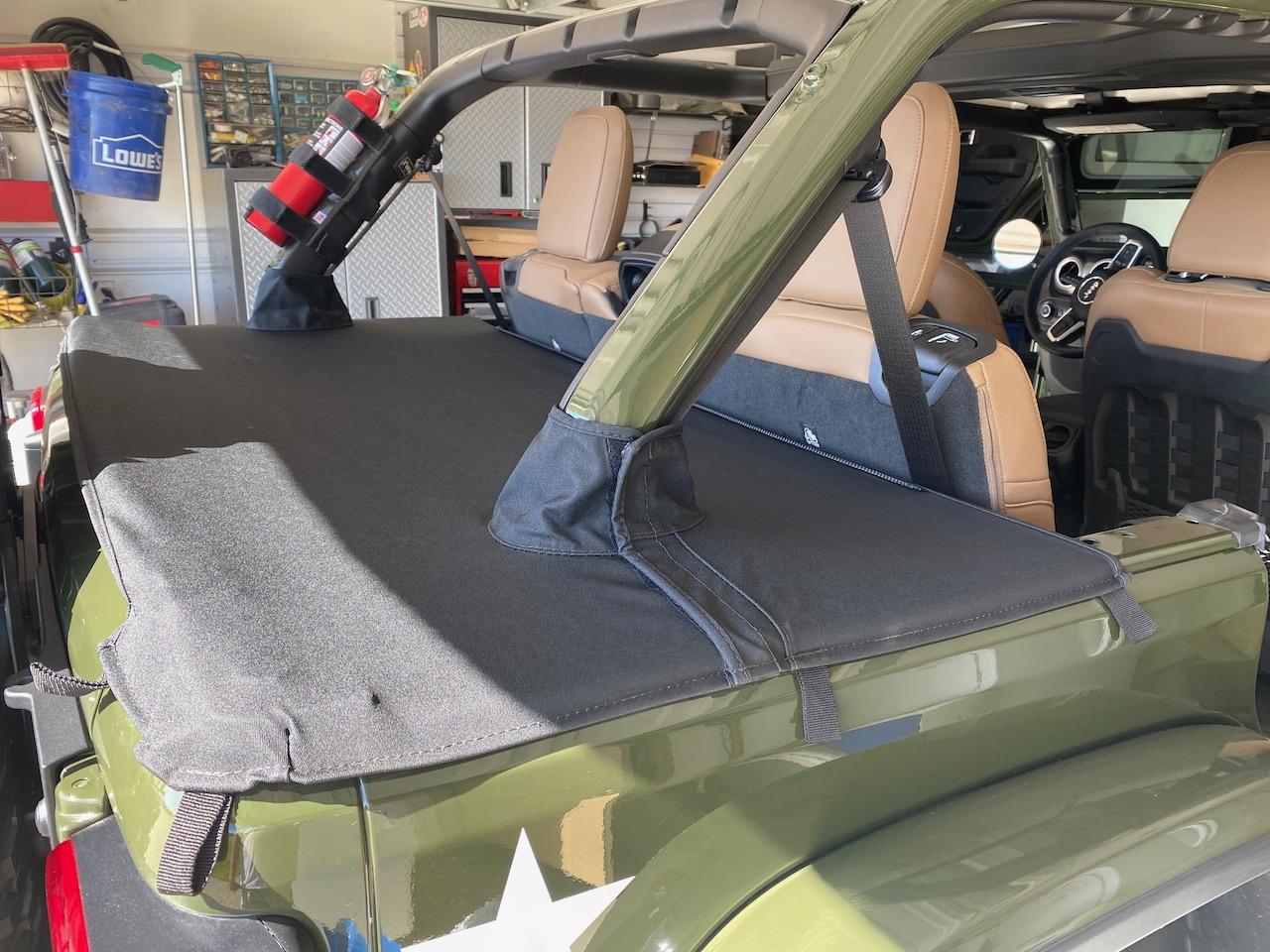 Jeep Wrangler JL BestTop Duster Deck Cover 9003635 IMG_1713
